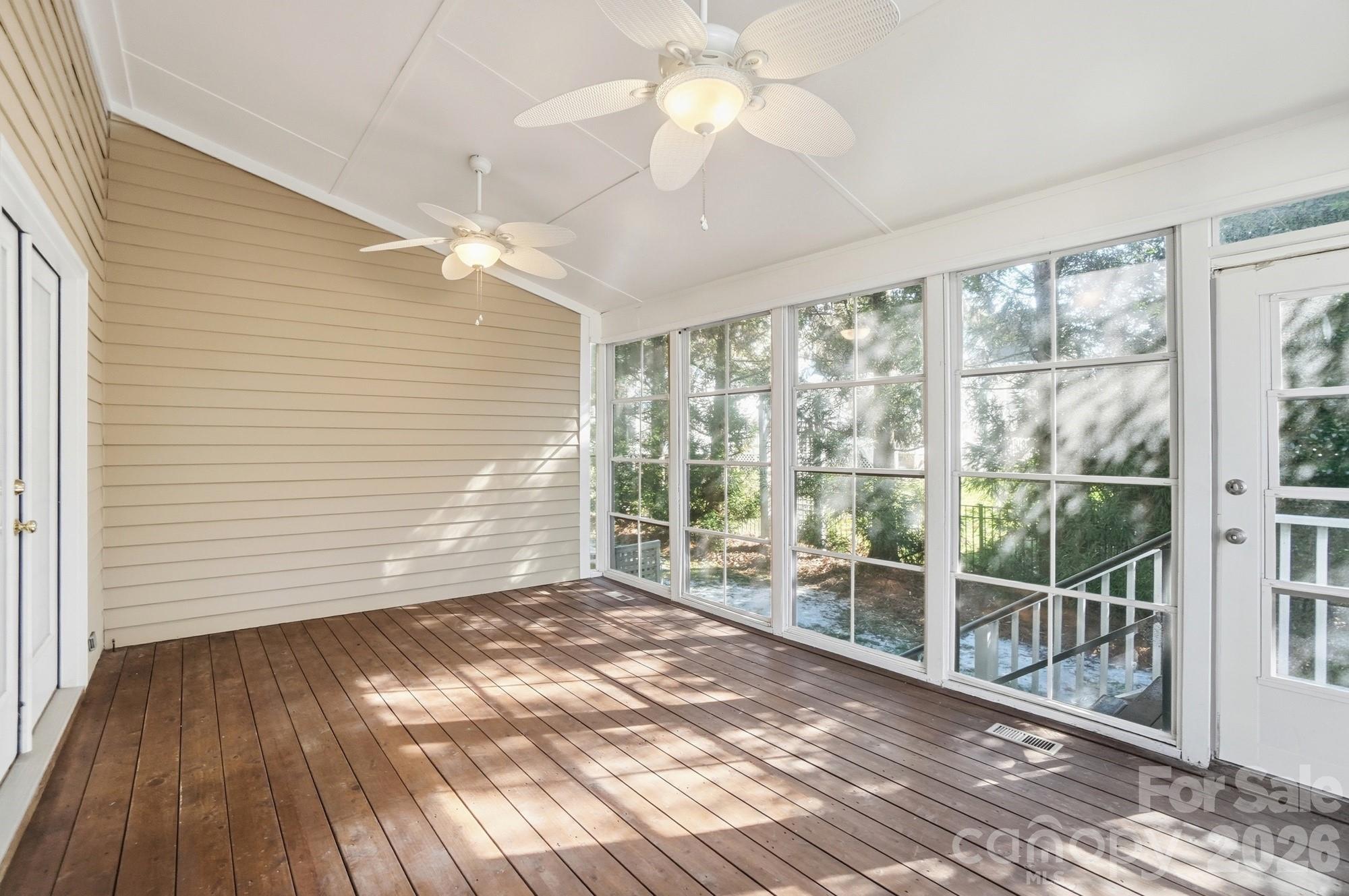 Beverly Crest - Residential