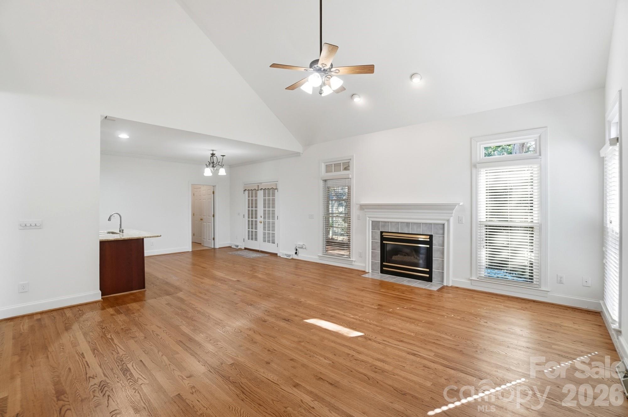 Beverly Crest - Residential