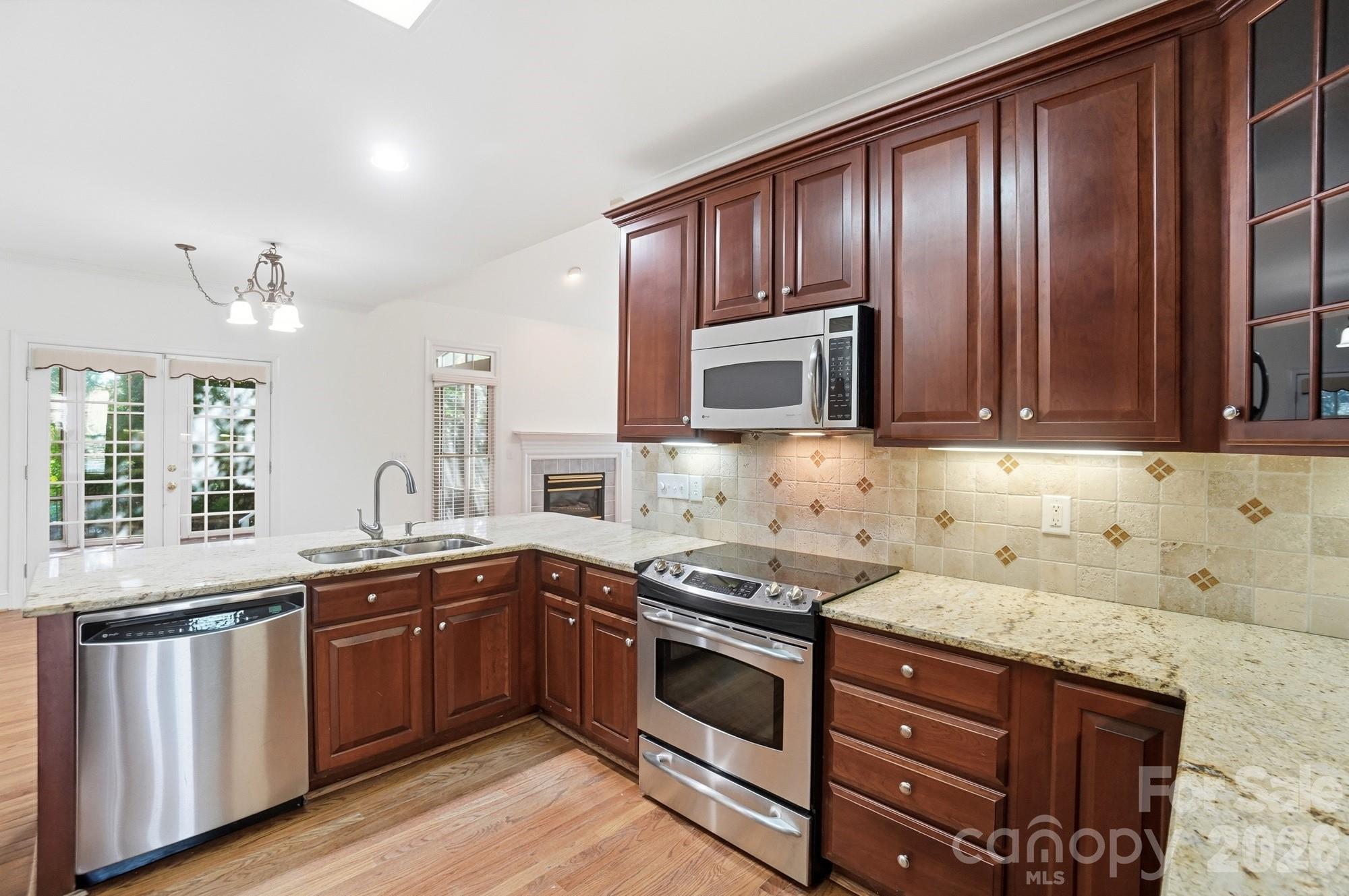 Beverly Crest - Residential