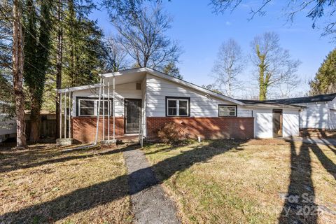 228 Grove Street Brevard NC 28712