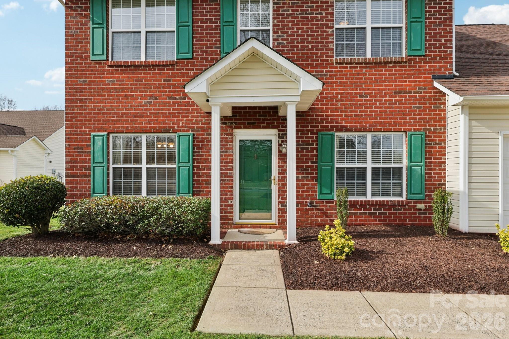 3019 Twin Peaks Court