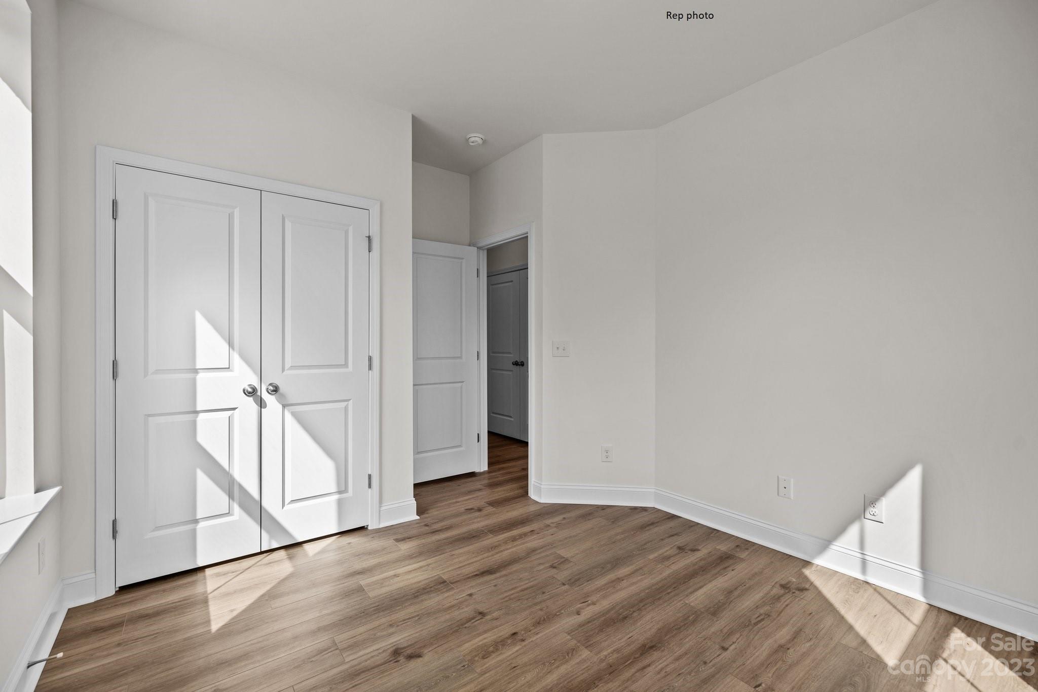 The Townes of Cotswold - Residential