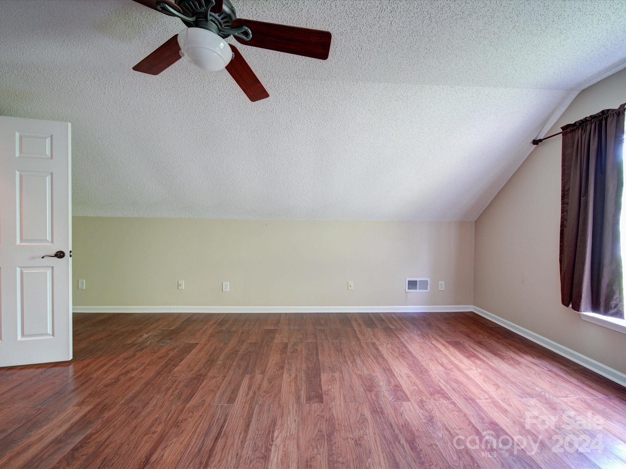 Stone Hollow - Residential