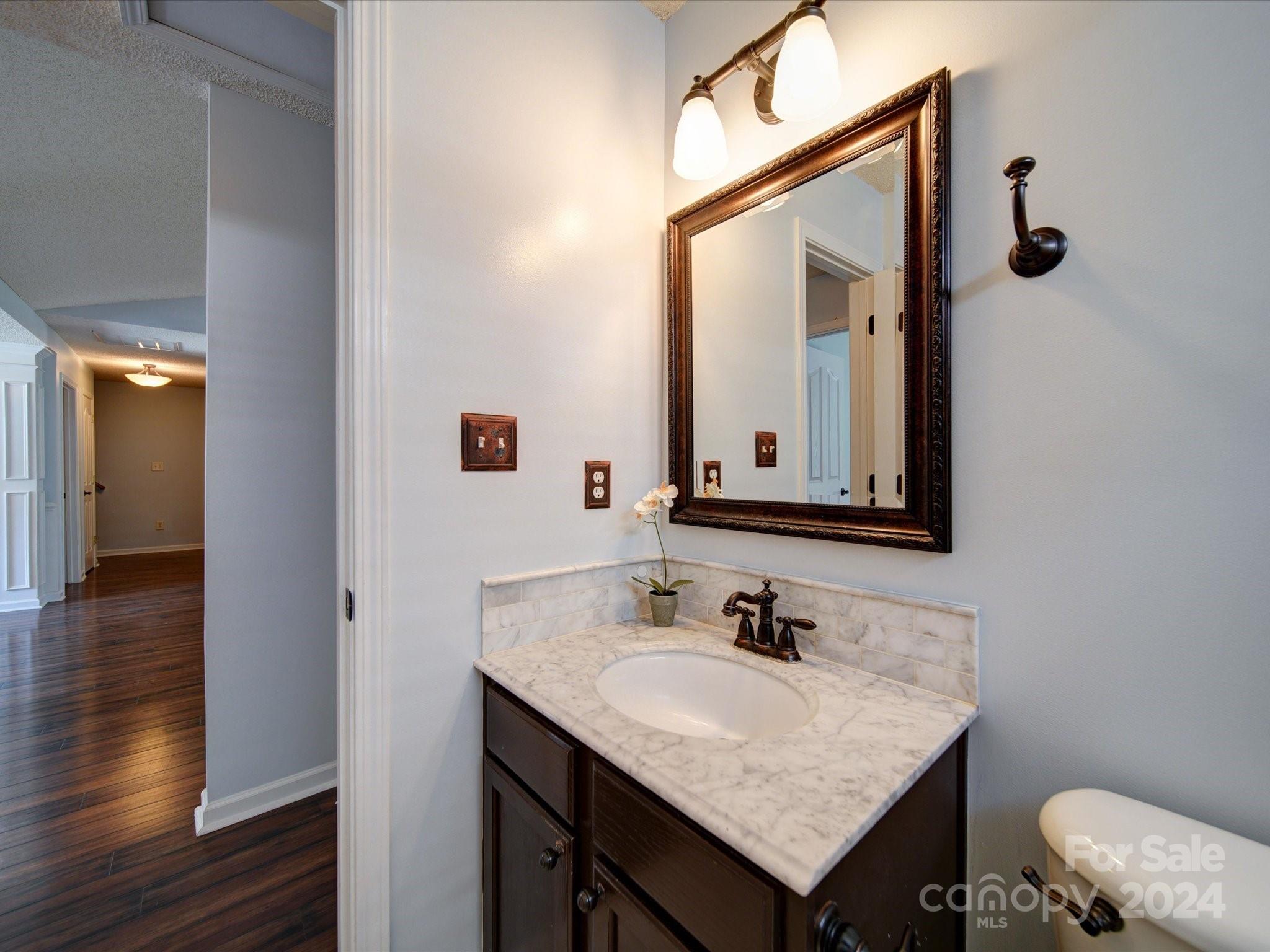 Stone Hollow - Residential