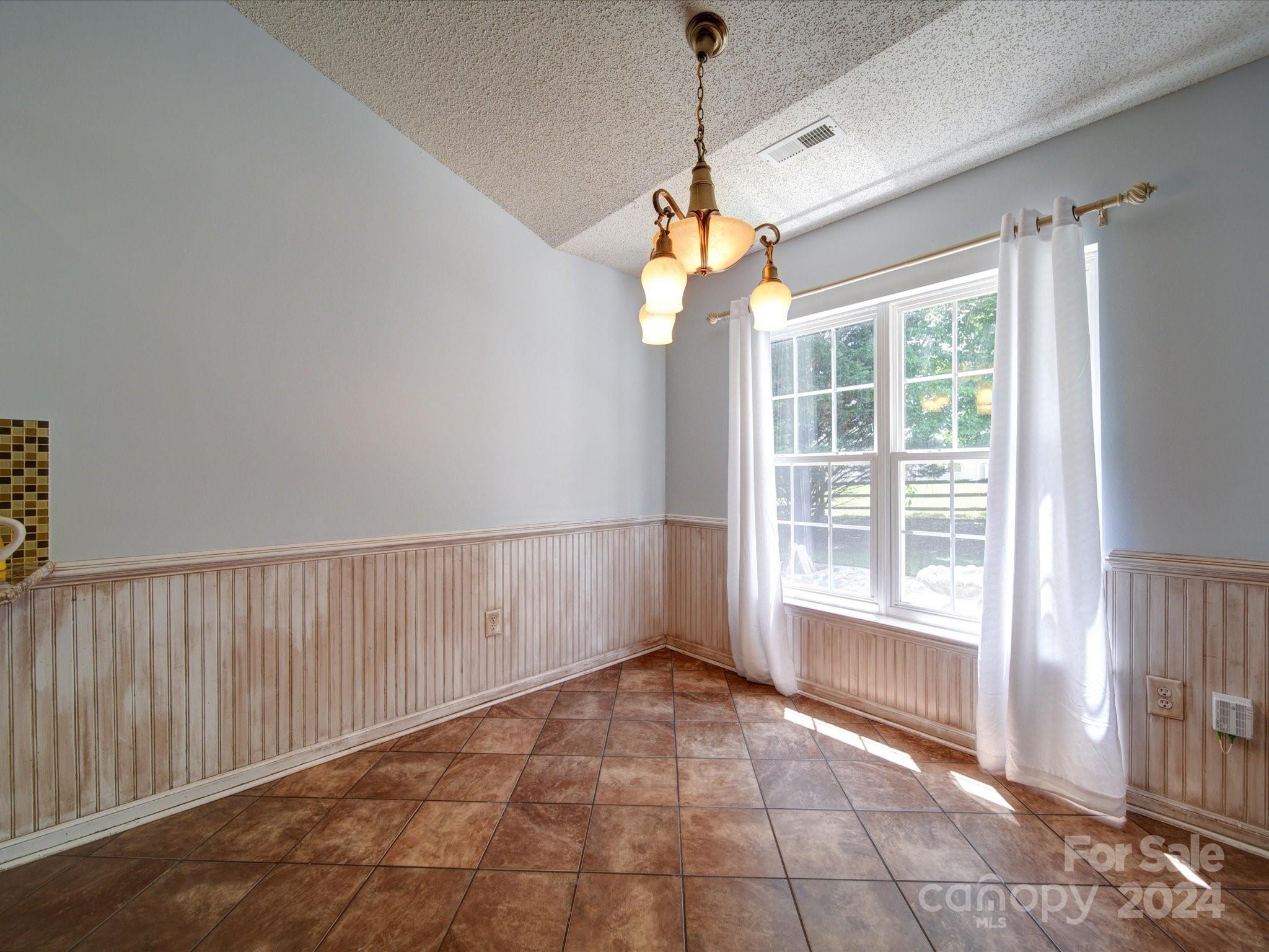 Stone Hollow - Residential