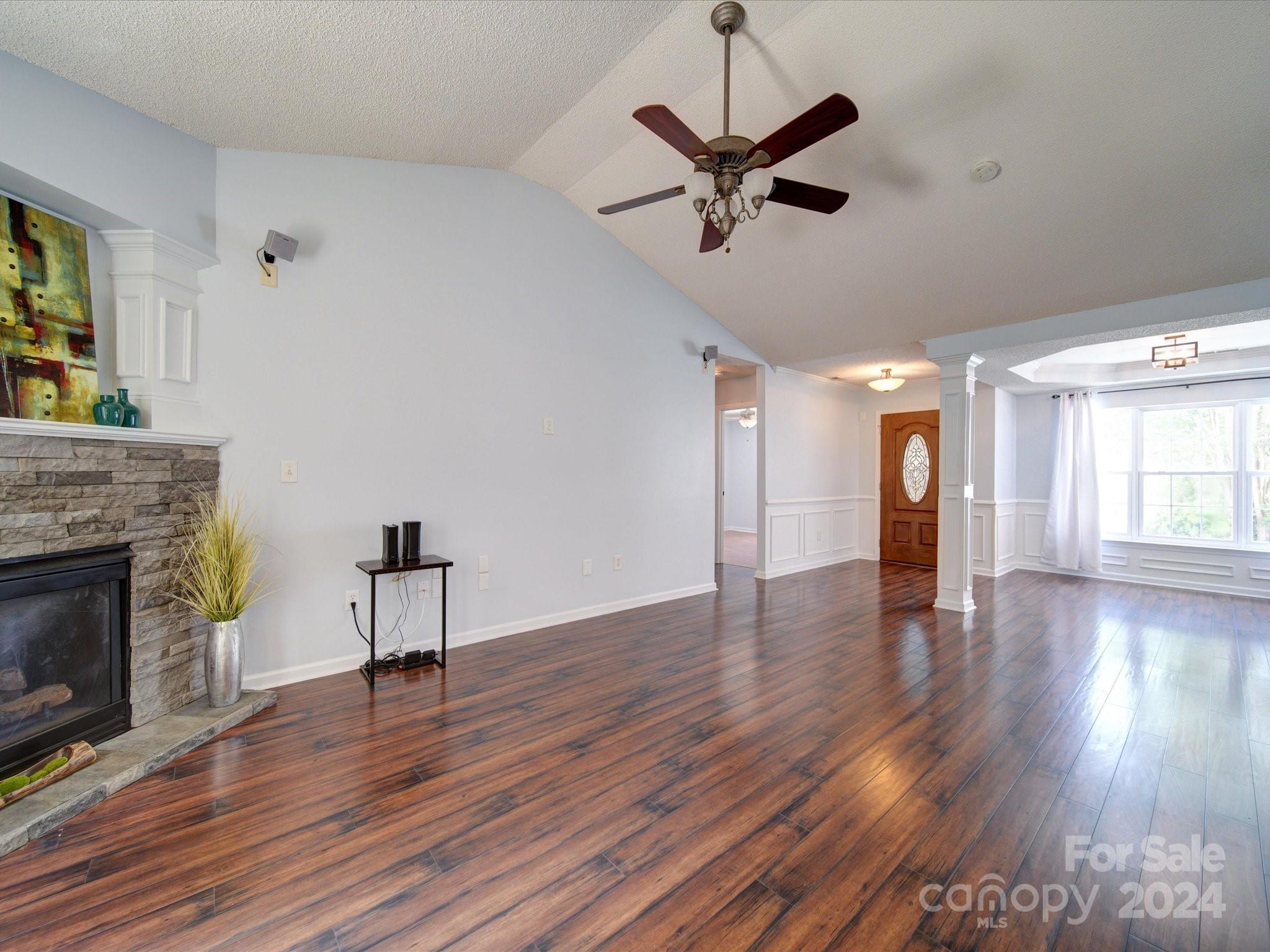 Stone Hollow - Residential