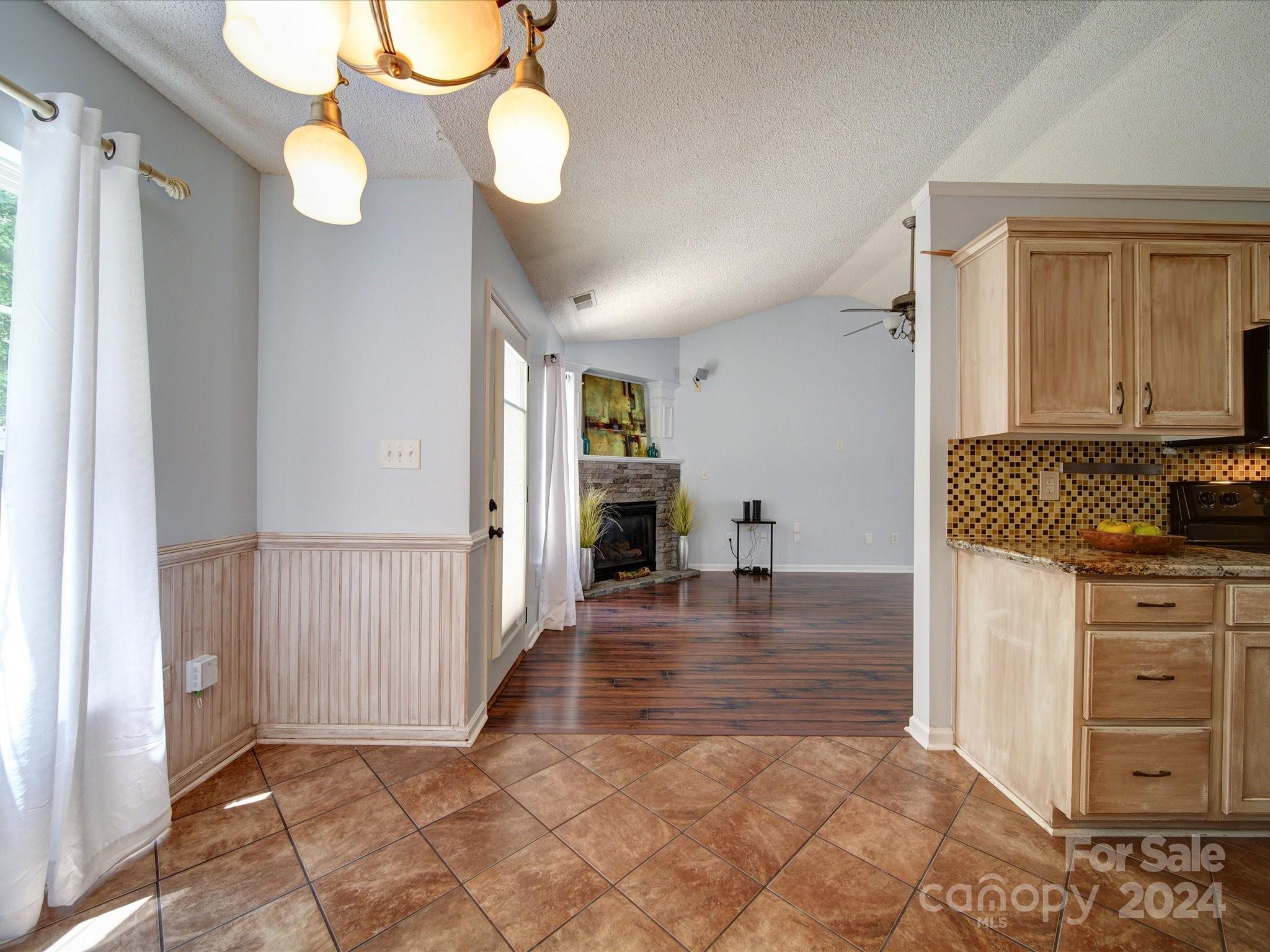 Stone Hollow - Residential