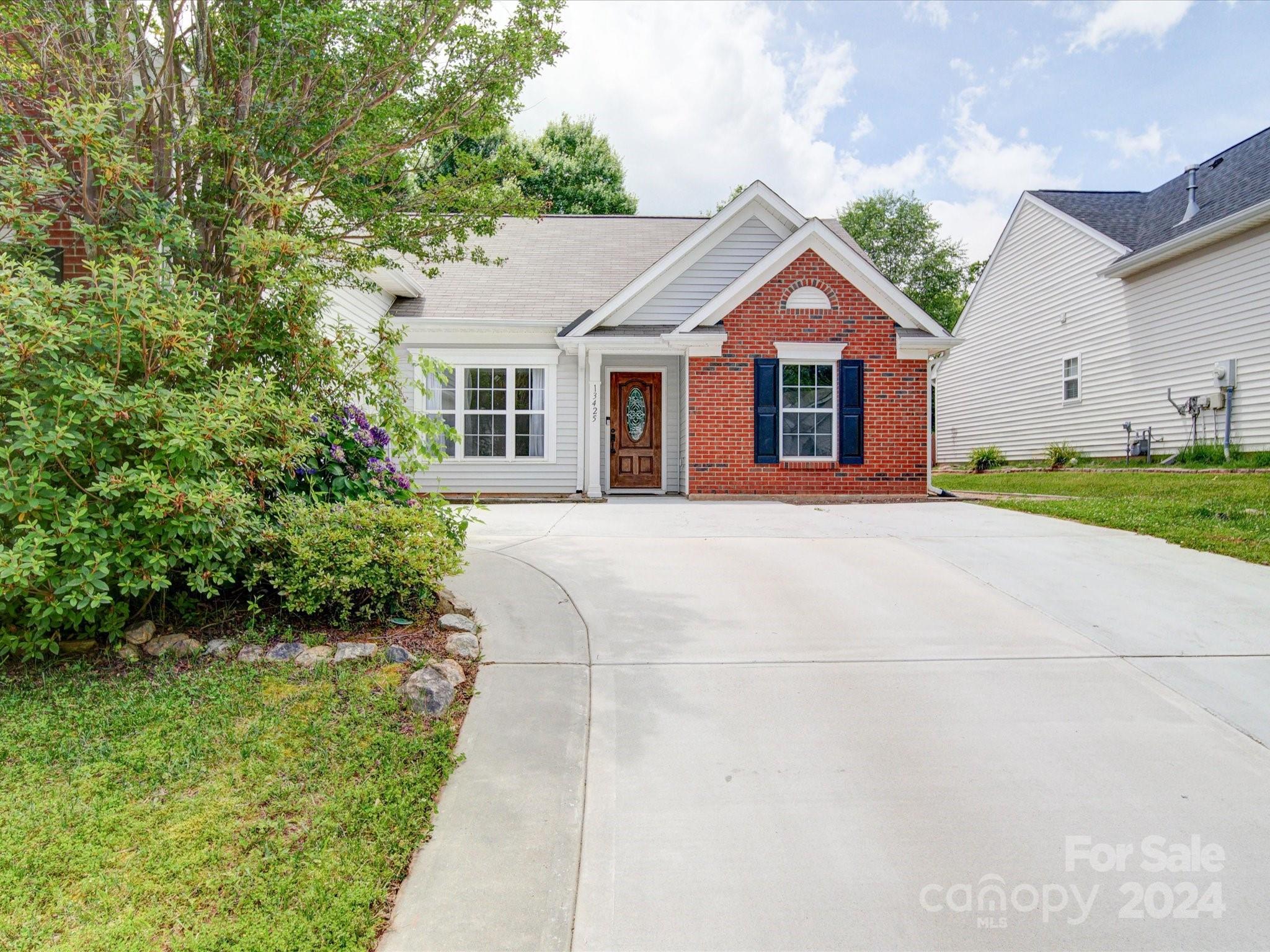 Stone Hollow - Residential