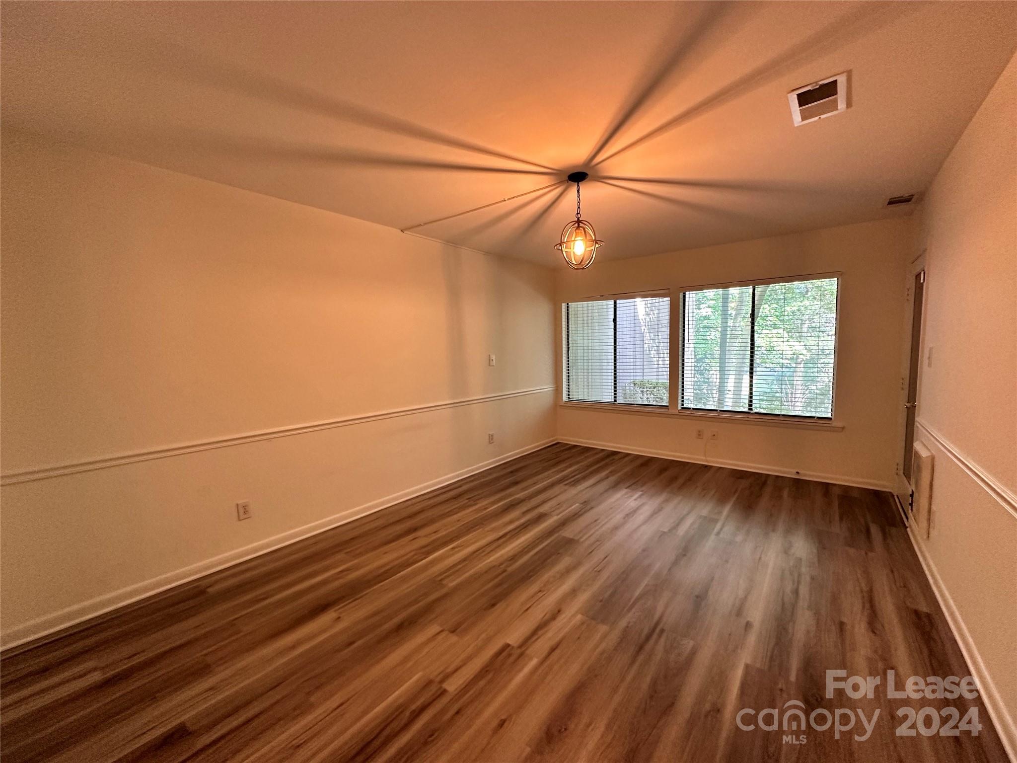 River Hills - Residential Lease