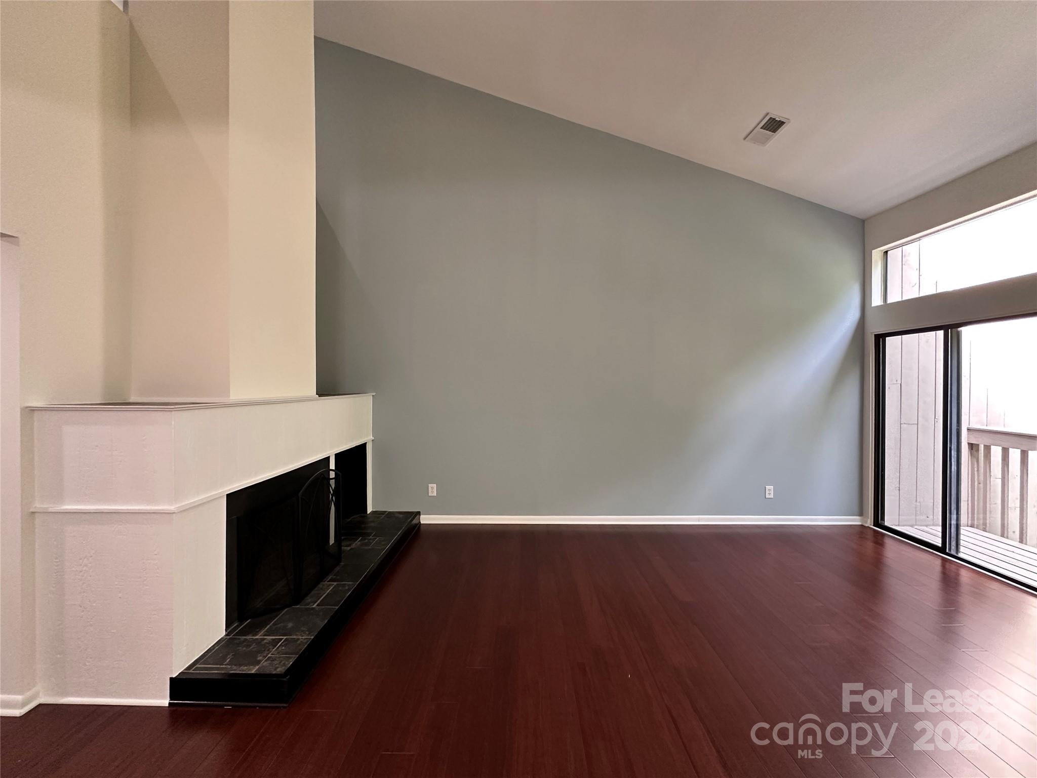 River Hills - Residential Lease