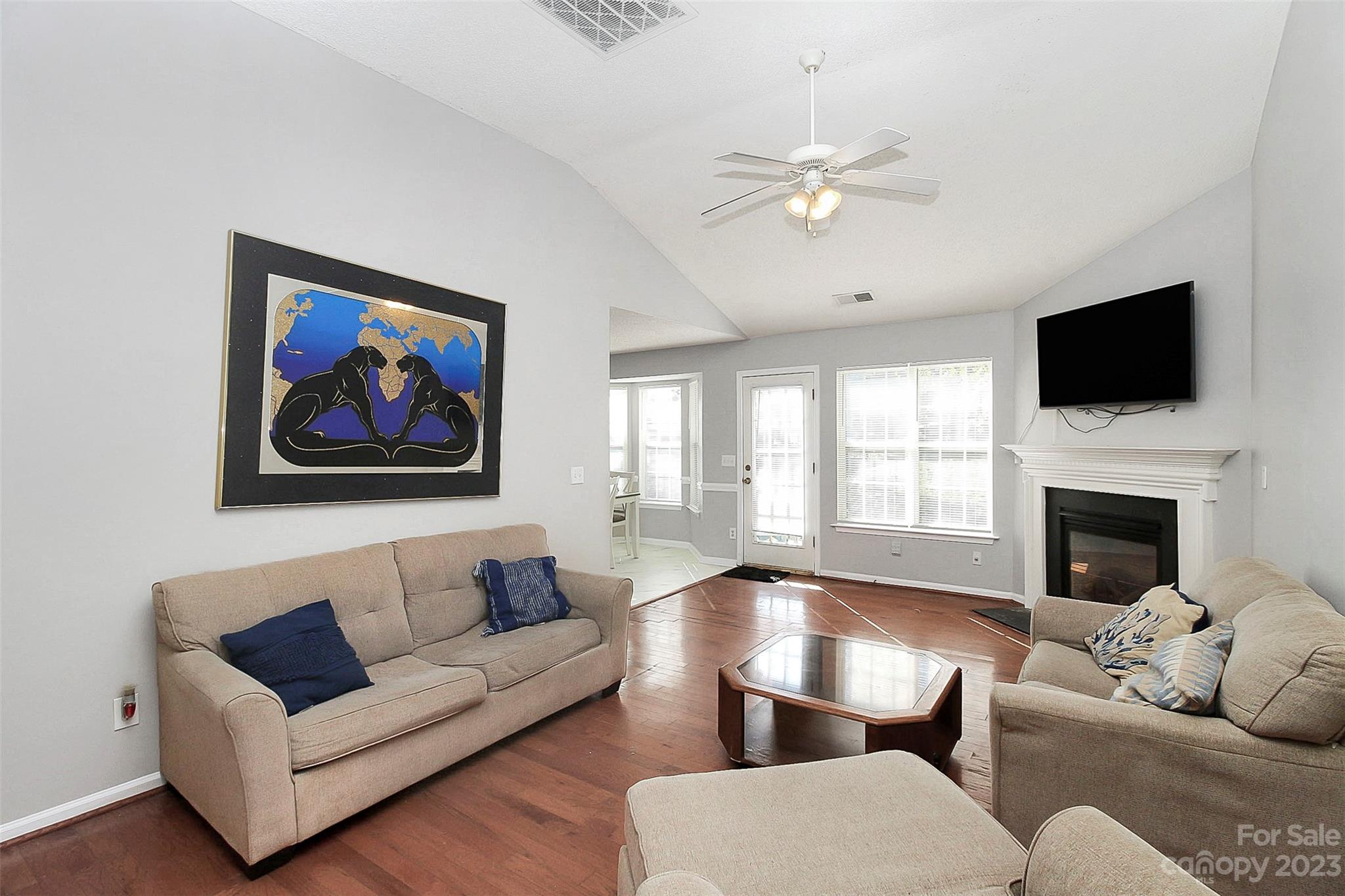 Longview Oaks - Residential