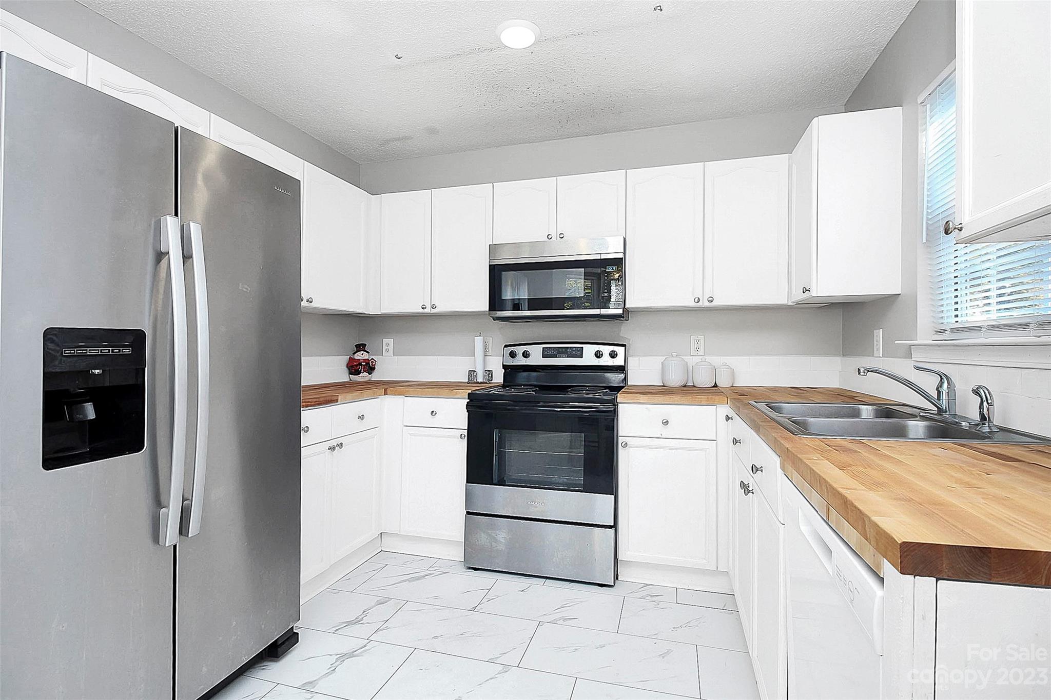 Longview Oaks - Residential