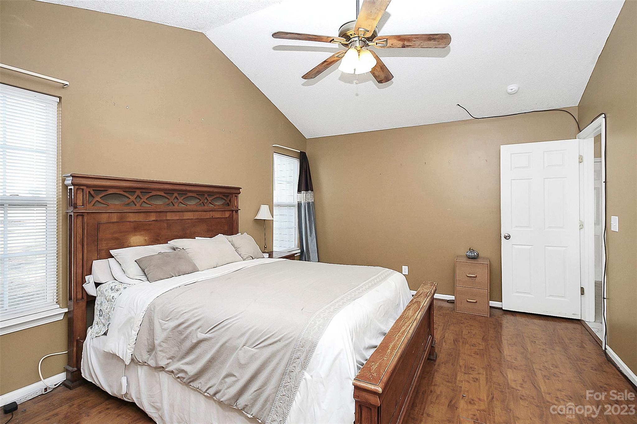 Longview Oaks - Residential