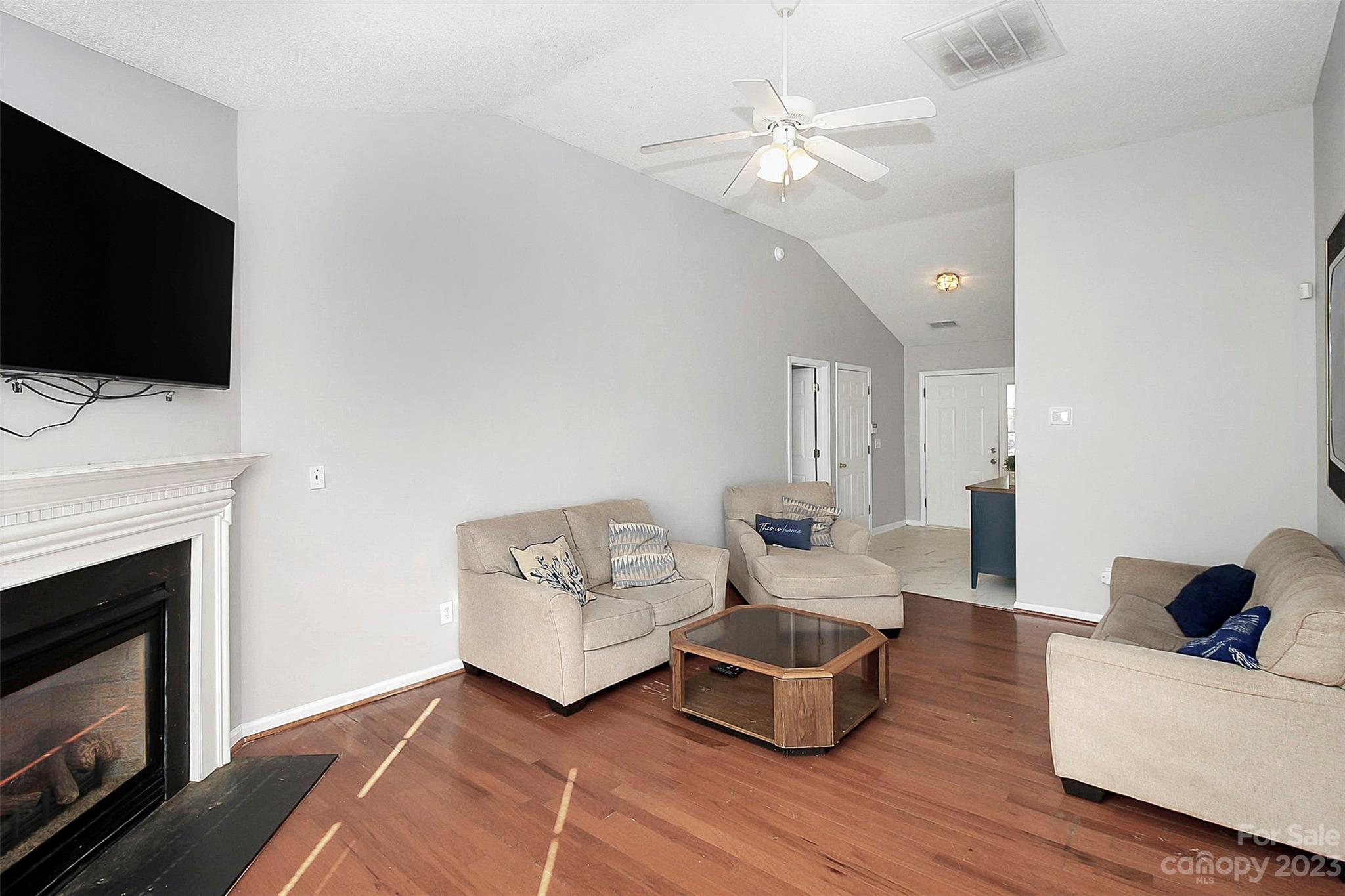 Longview Oaks - Residential