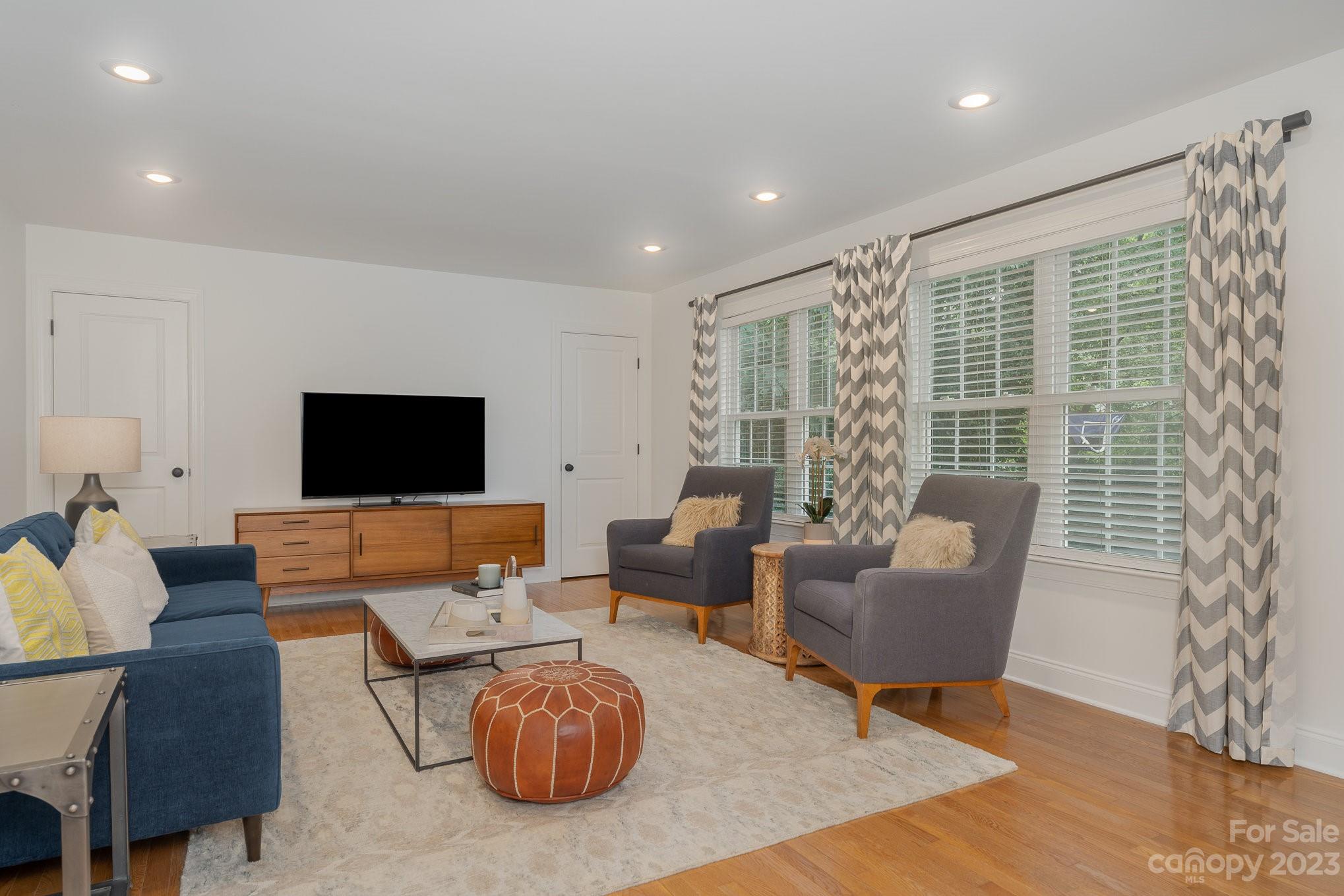 Beverly Woods - Residential