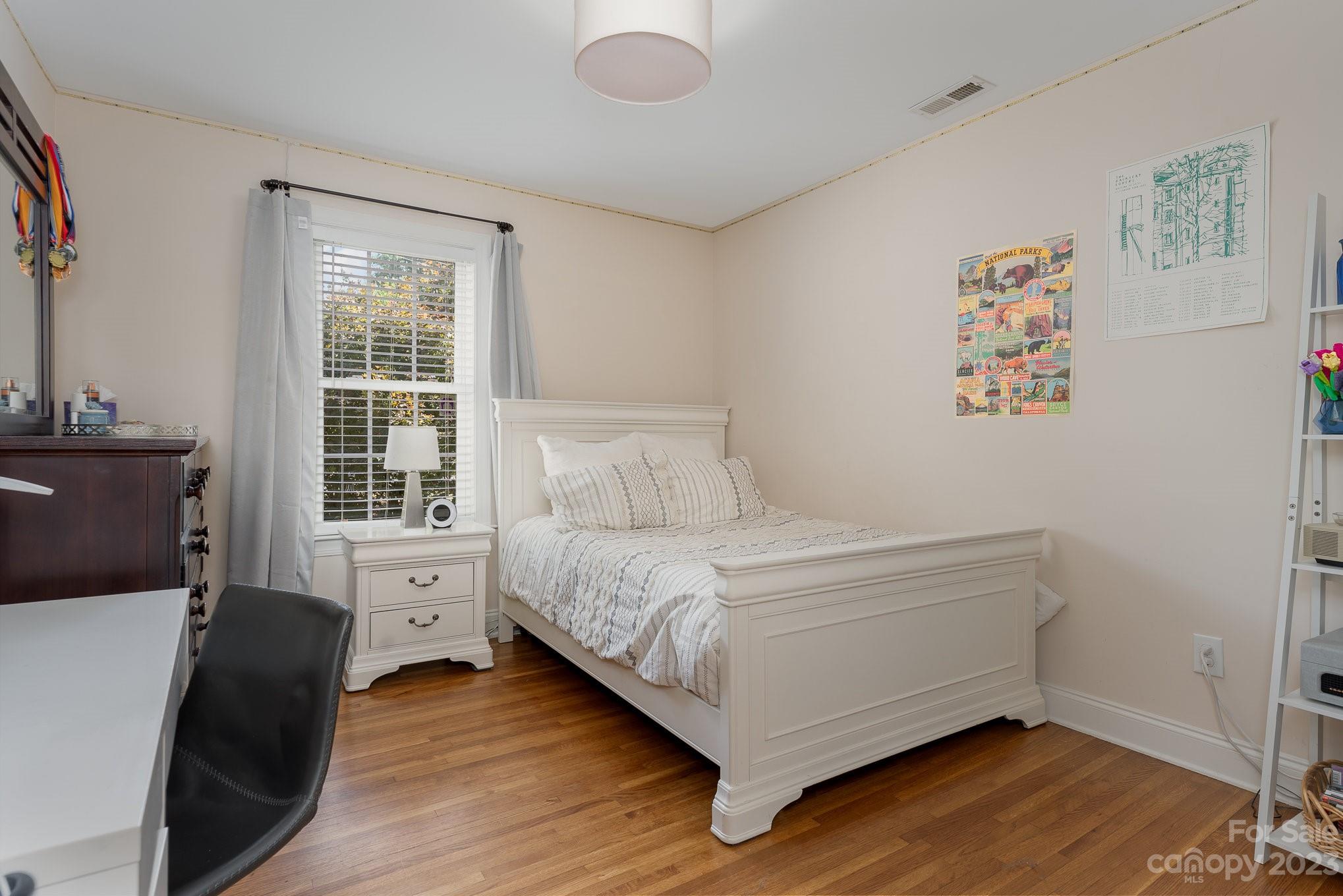 Beverly Woods - Residential