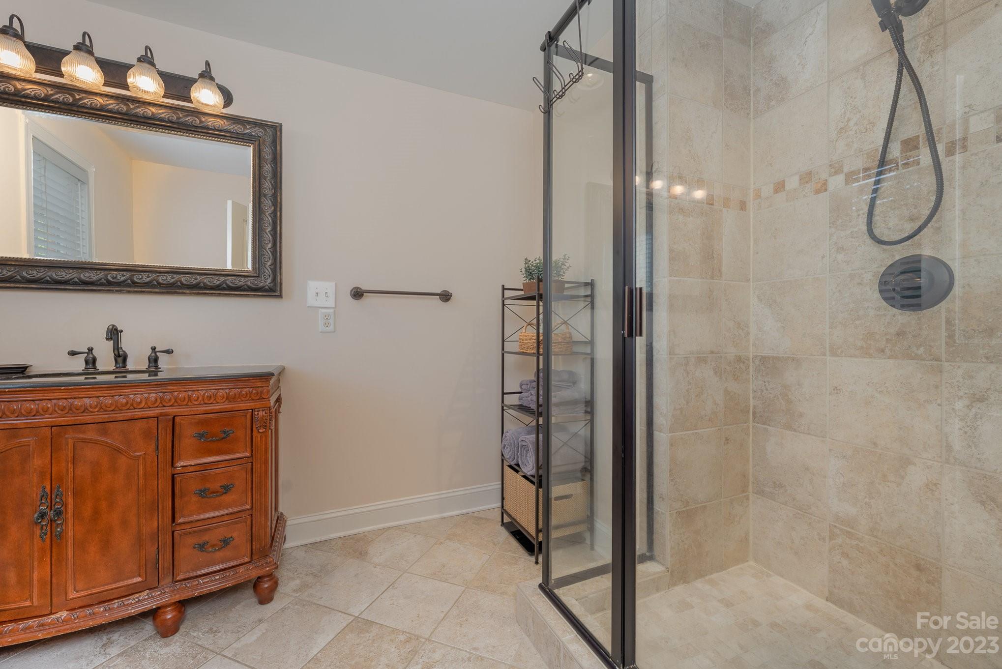 Beverly Woods - Residential