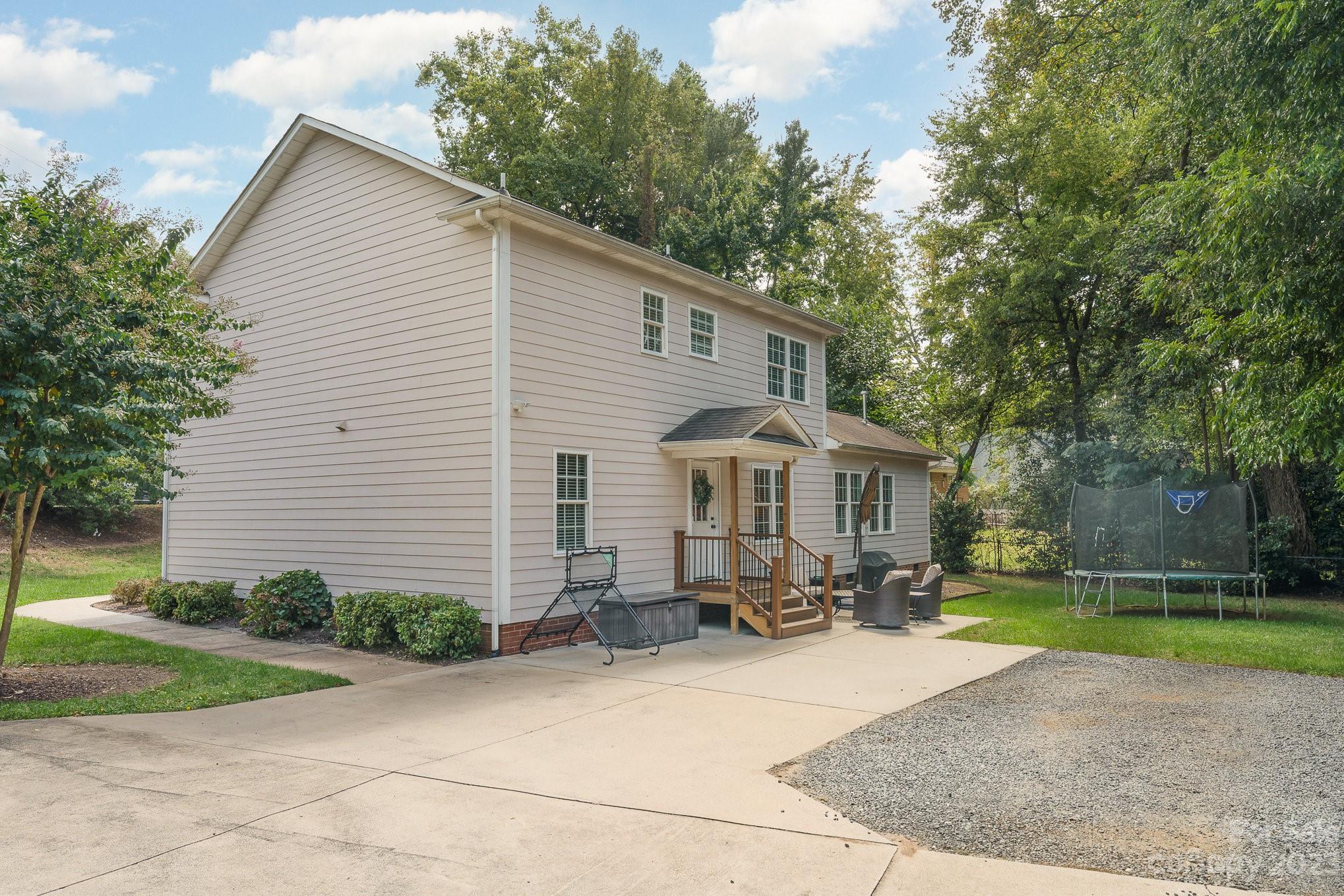 Beverly Woods - Residential