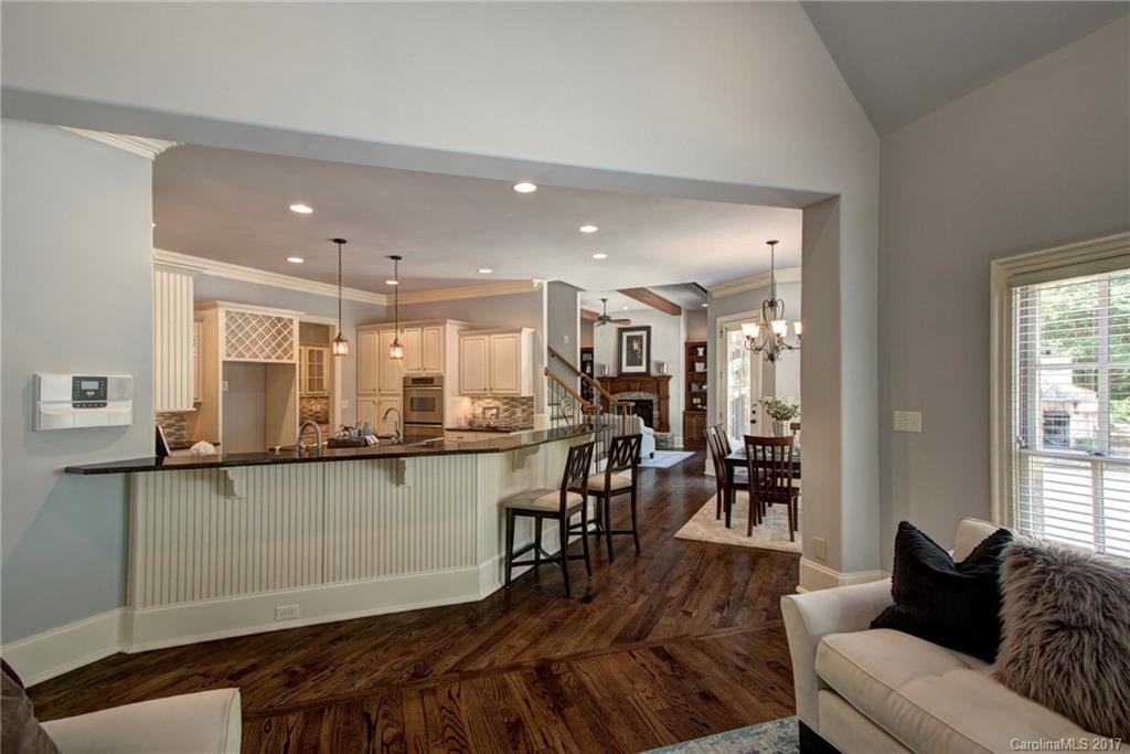 Victoria Lake - Residential