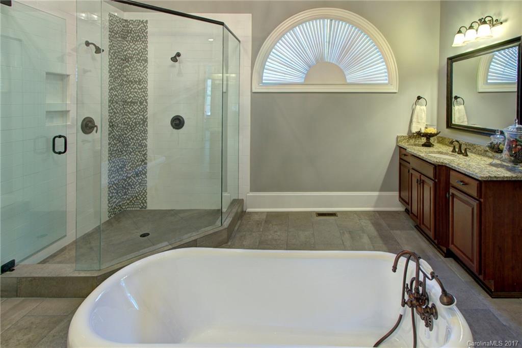 Victoria Lake - Residential