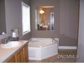 Strawberry Hill Farm Estates - Residential