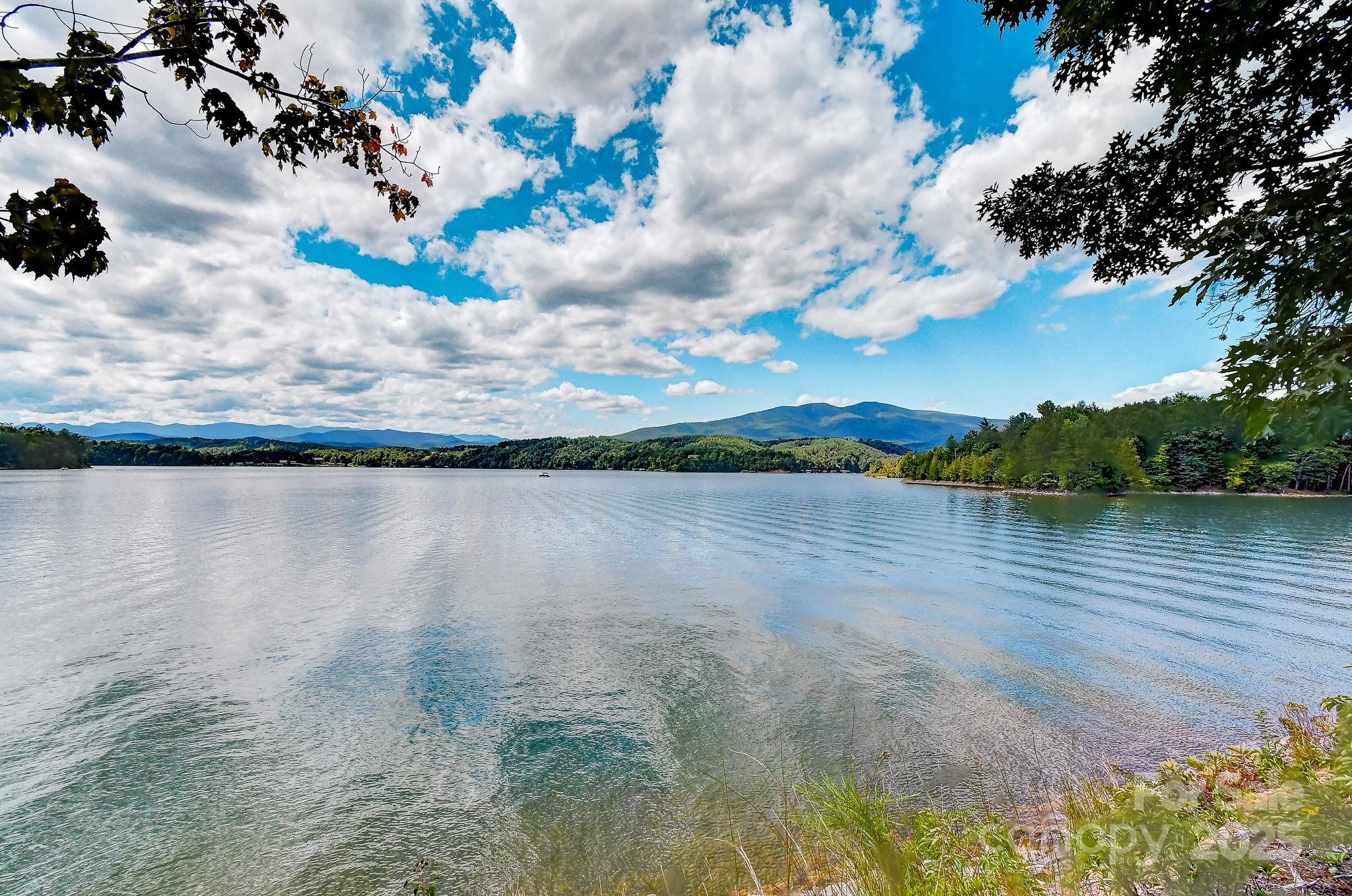 The Peninsula at Lake James - Land