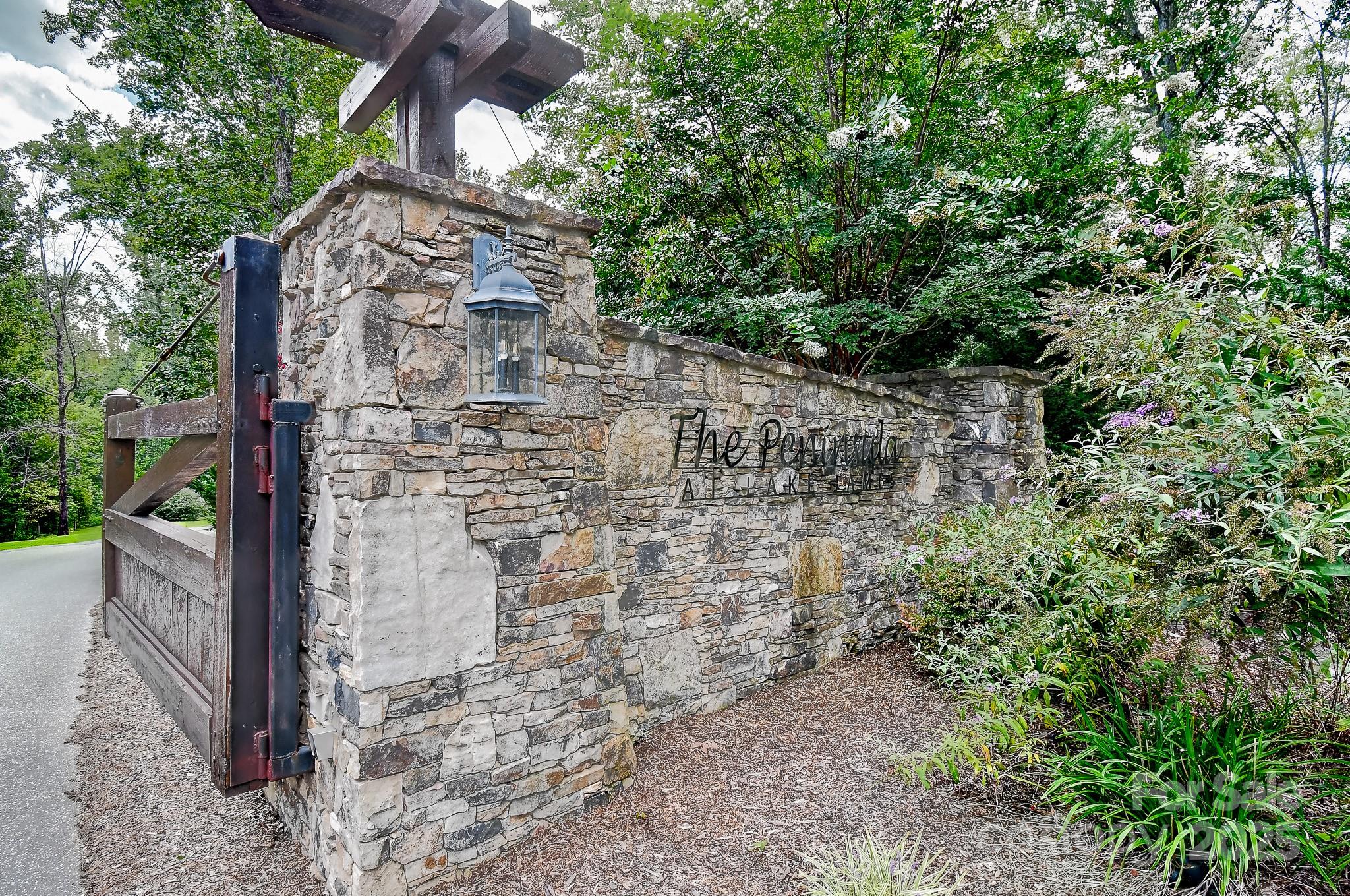 The Peninsula at Lake James - Land