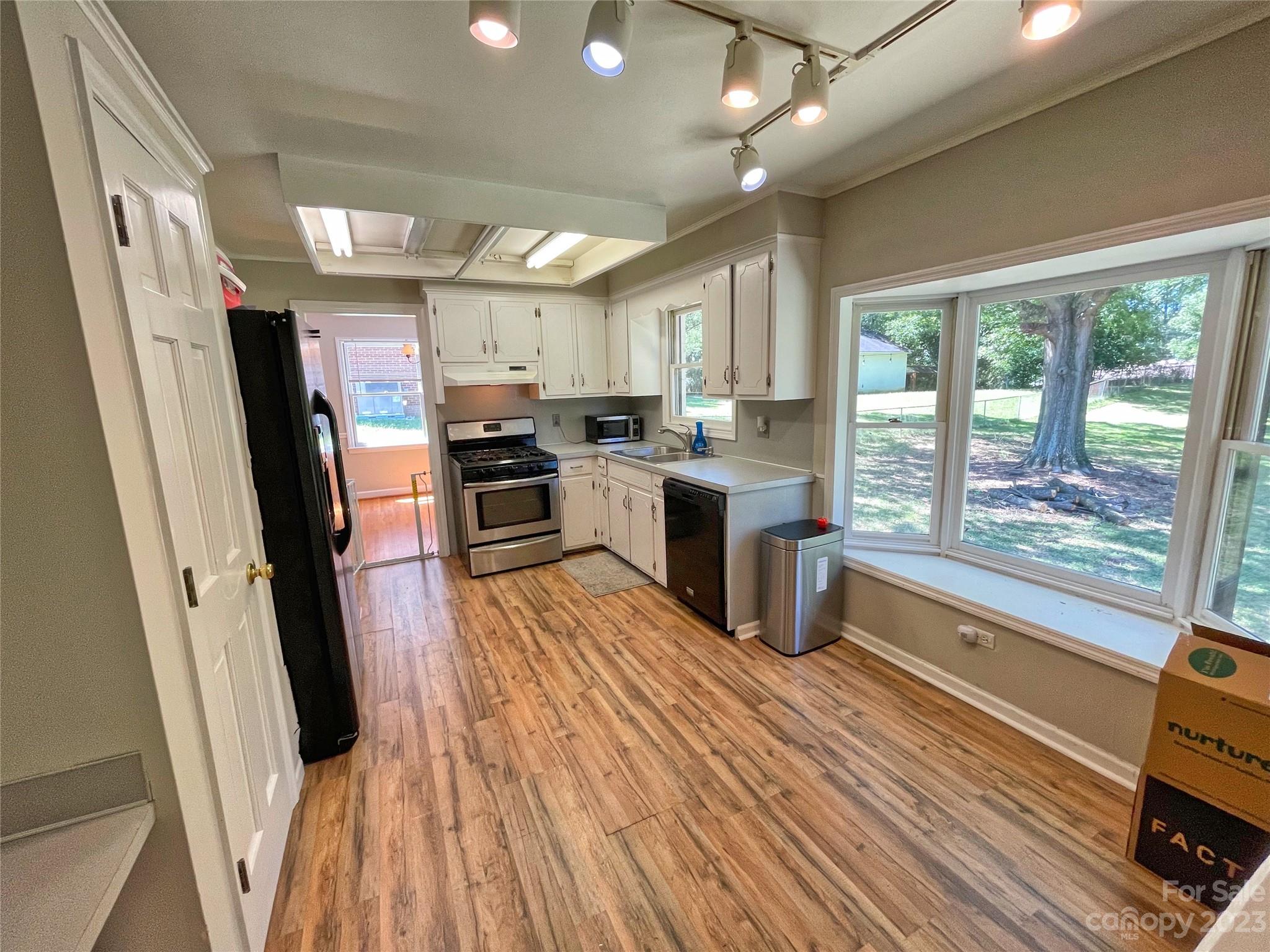 Sharonbrook - Residential