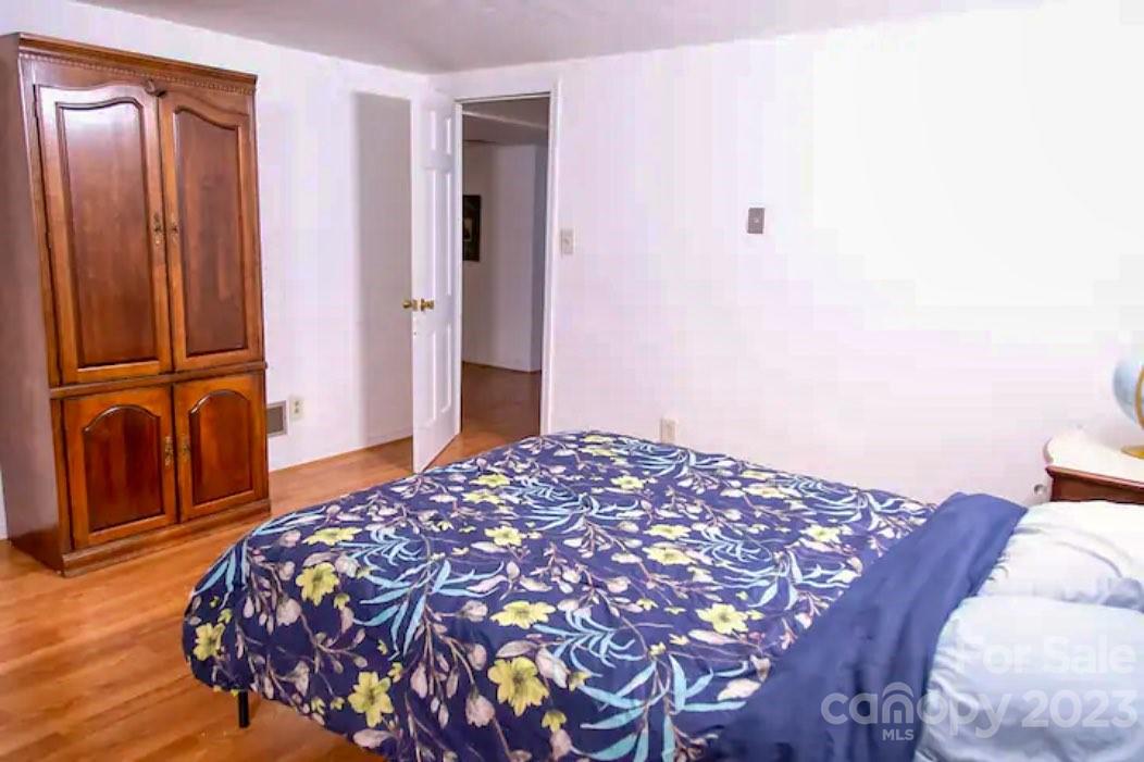 Sharonbrook - Residential