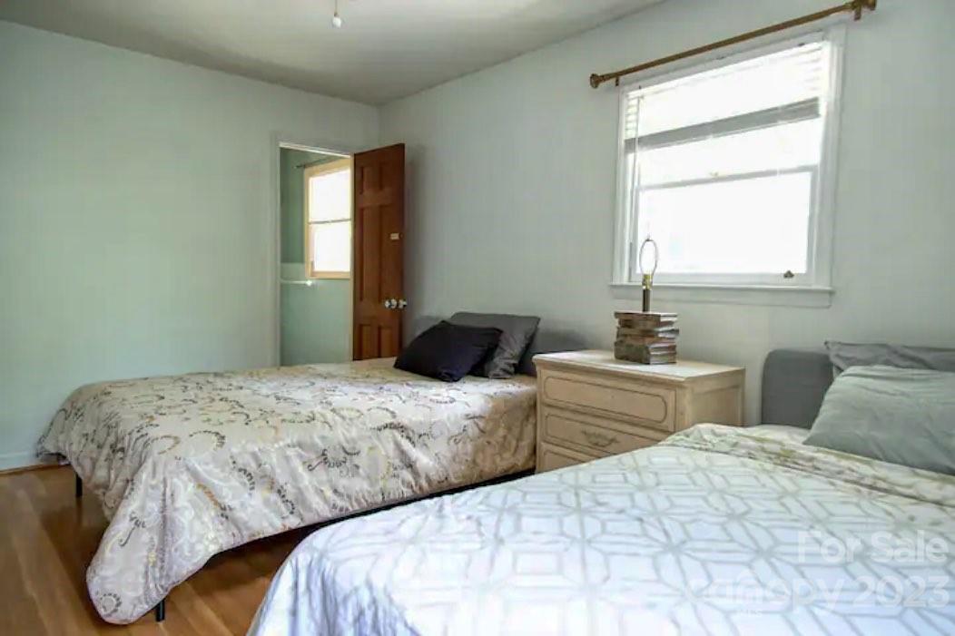 Sharonbrook - Residential