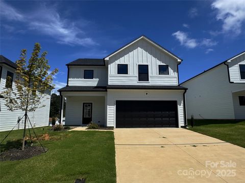 Photo of 107 Silverwood Court, Mooresville, NC 28115 (MLS # 4279215)