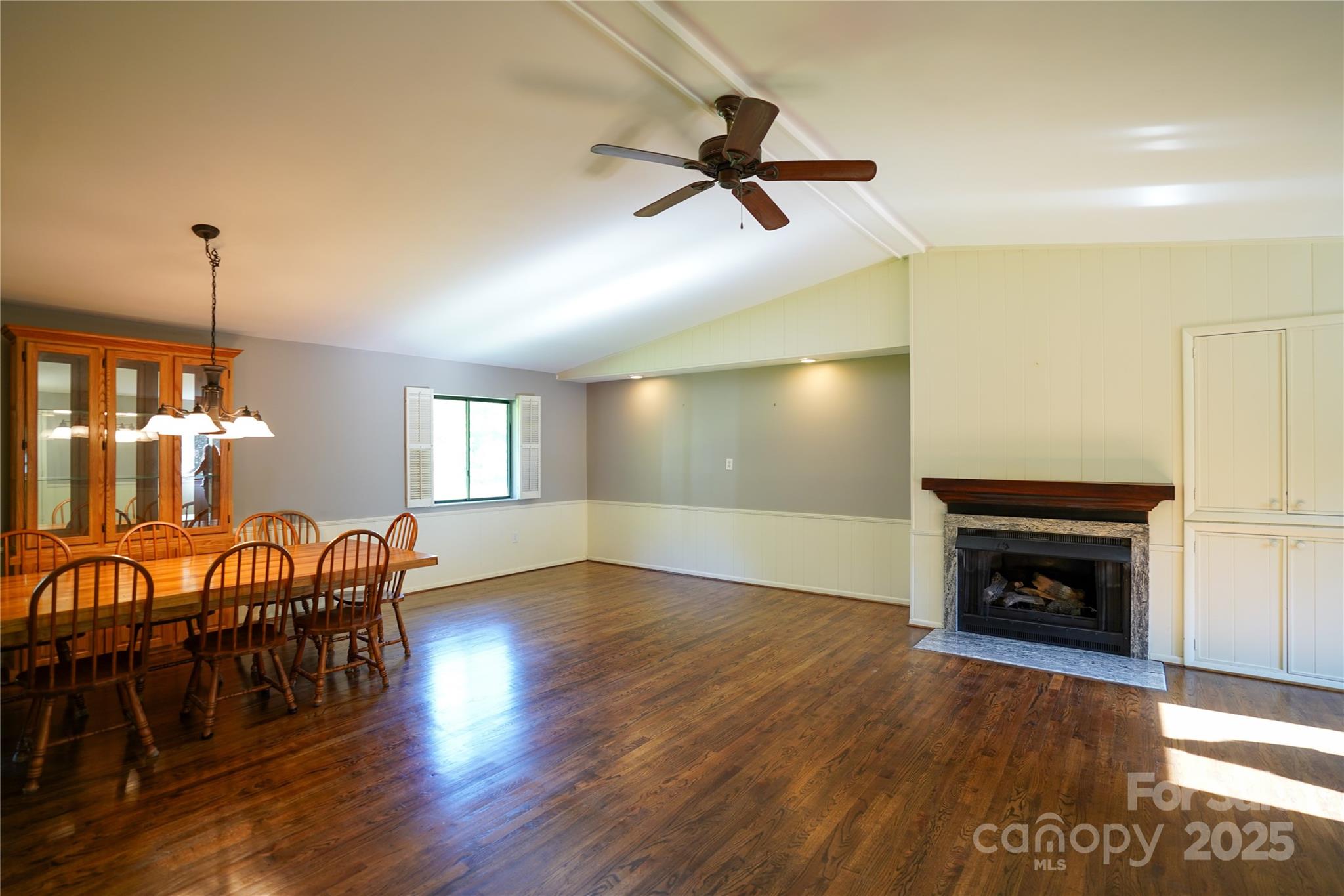 262 Rooster Cove