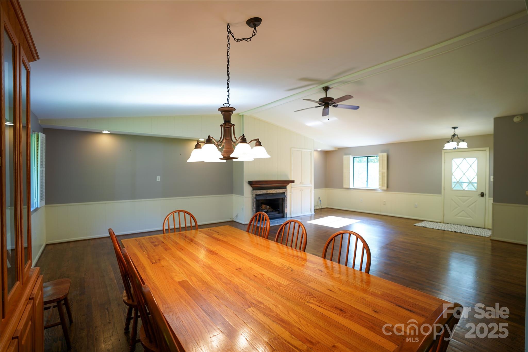 262 Rooster Cove