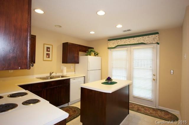 Huntington Ridge - Residential