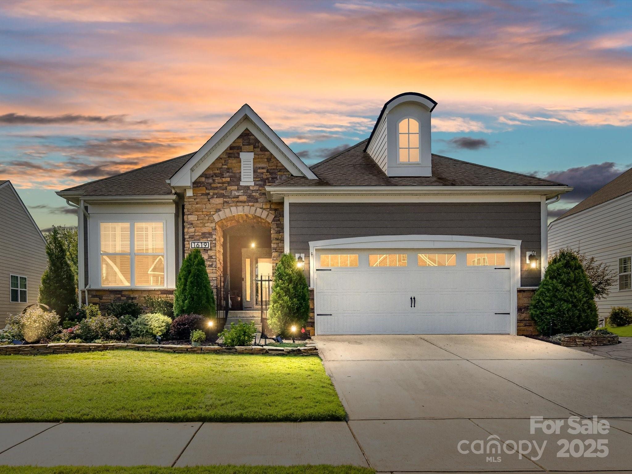 Tree Tops - Residential