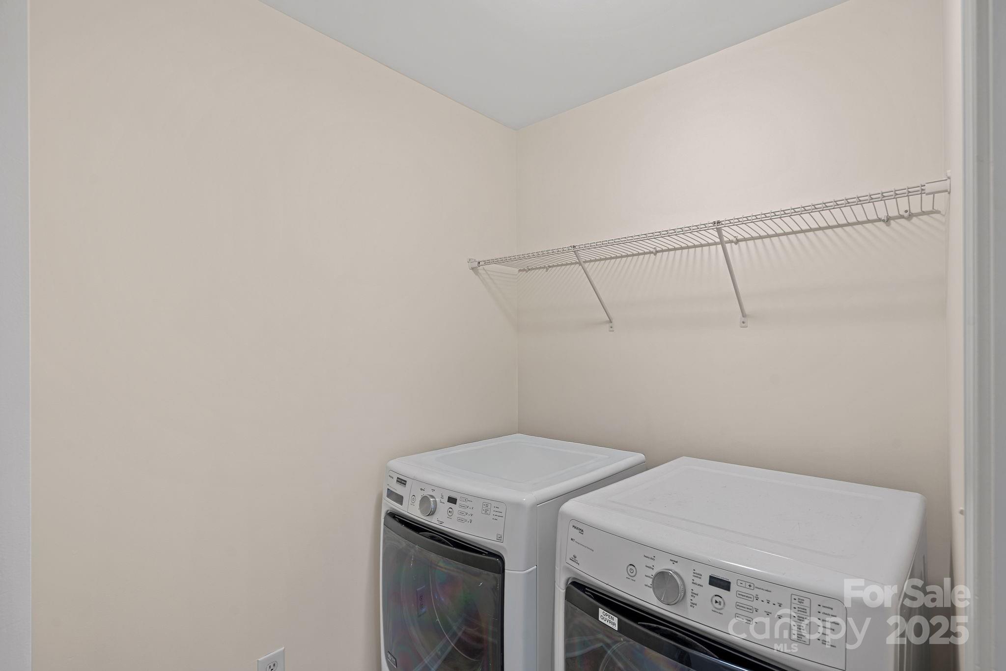 Lakebridge - Residential