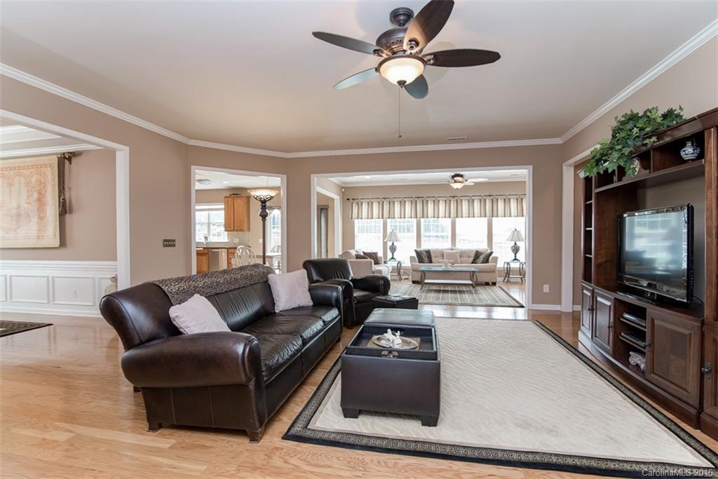 Sun City Carolina Lakes - Residential