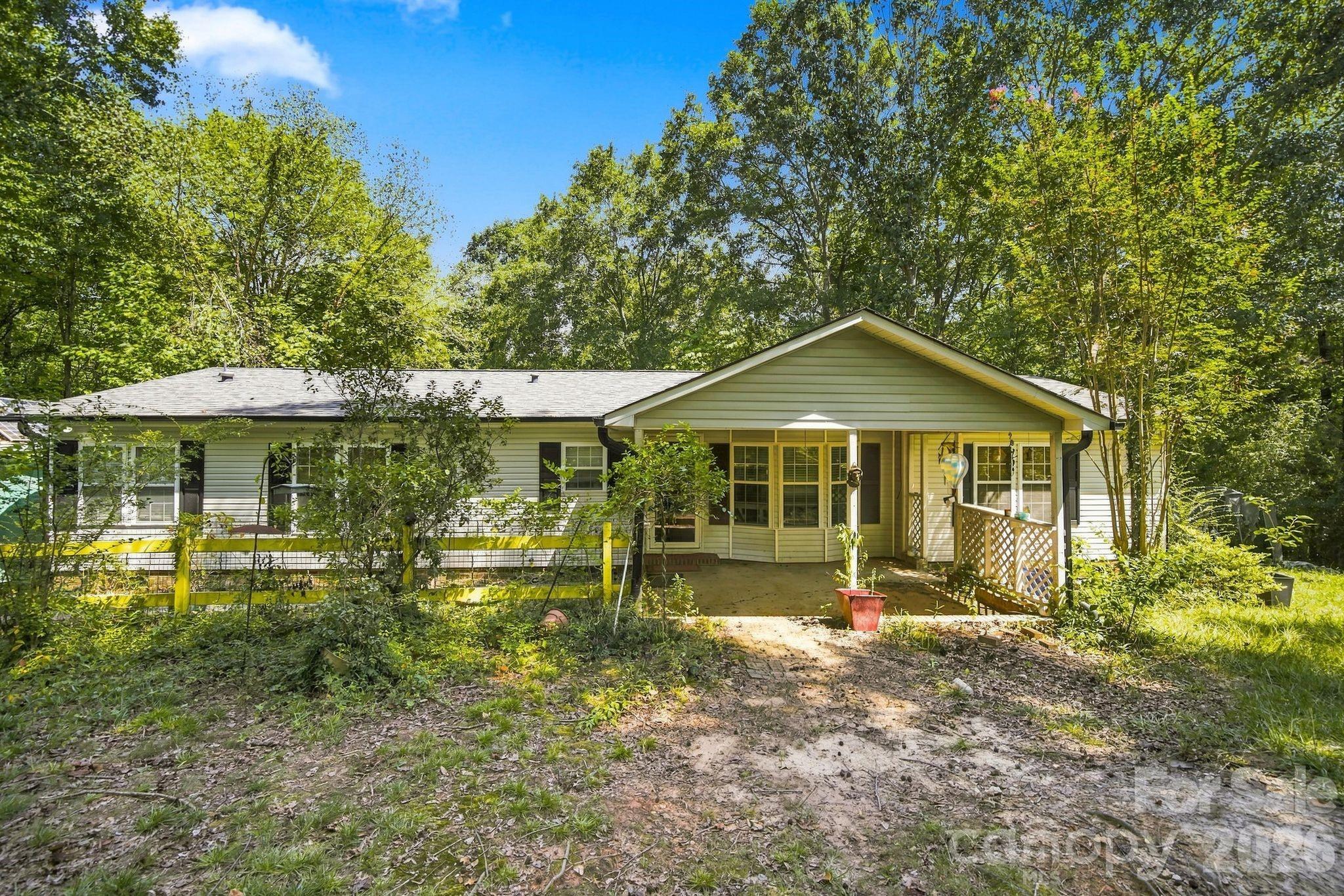 1062 Bayneswood Lane