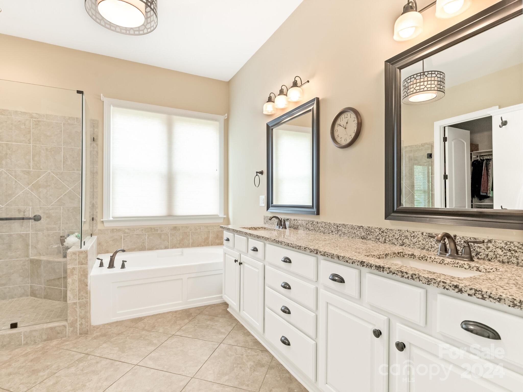 Barber Rock - Residential