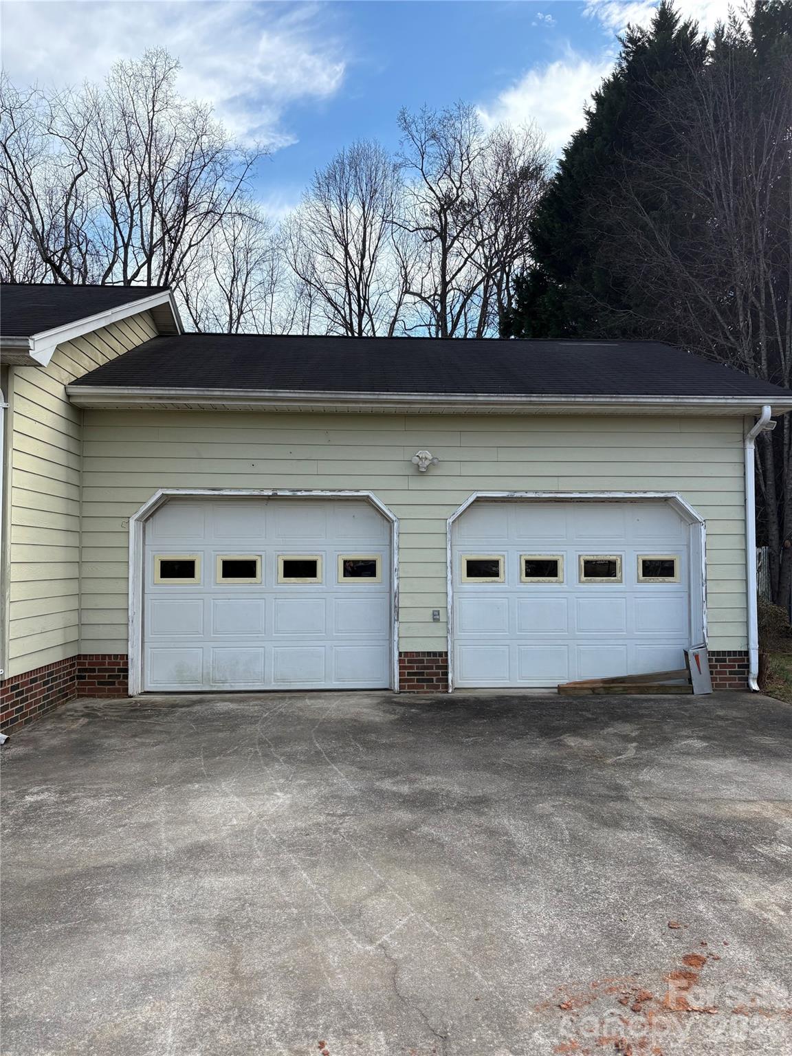 106 Ones Branch Court