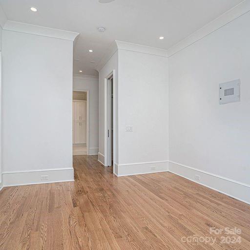 Seven Oaks - Residential