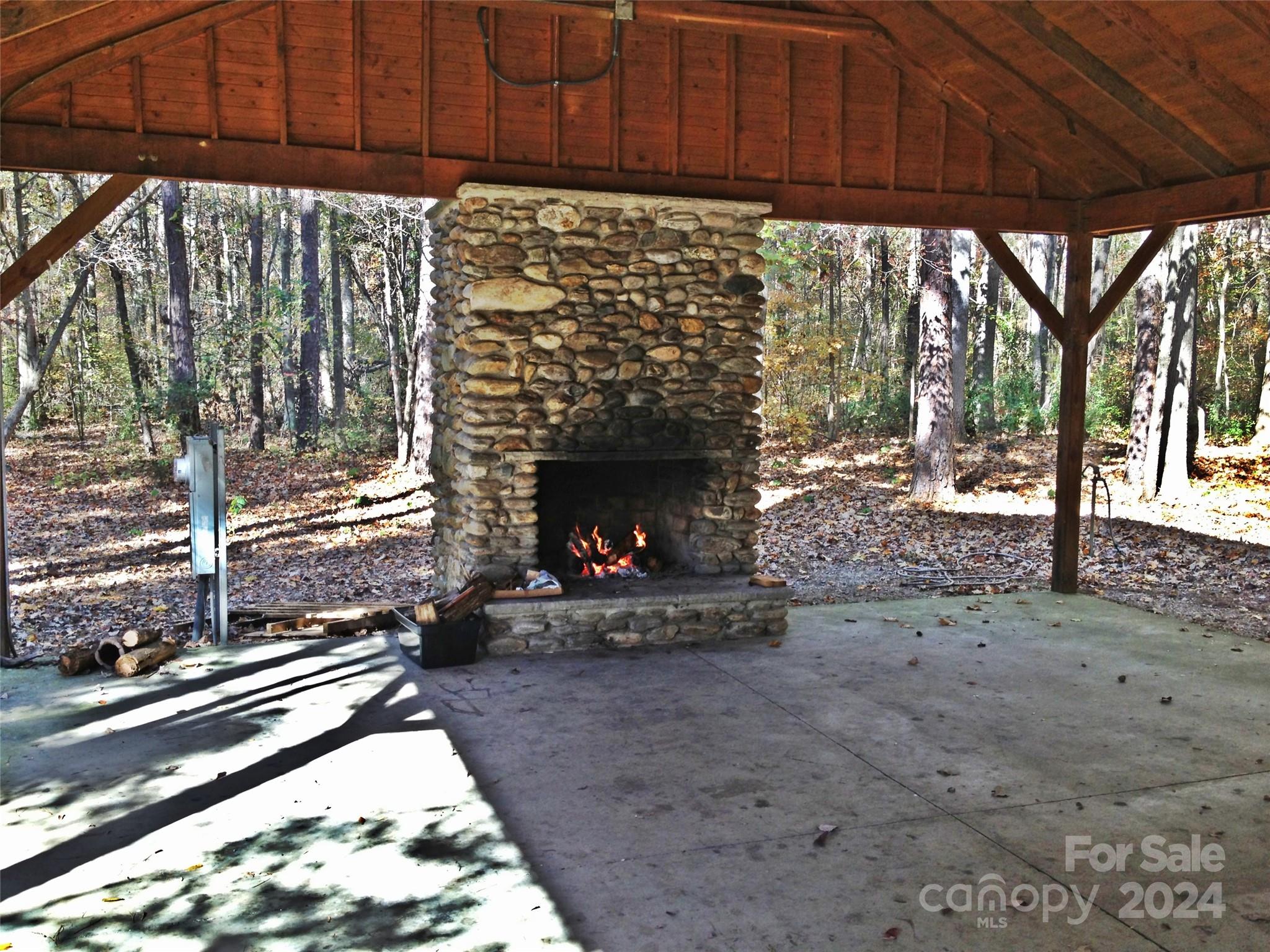 Latta Springs - Residential