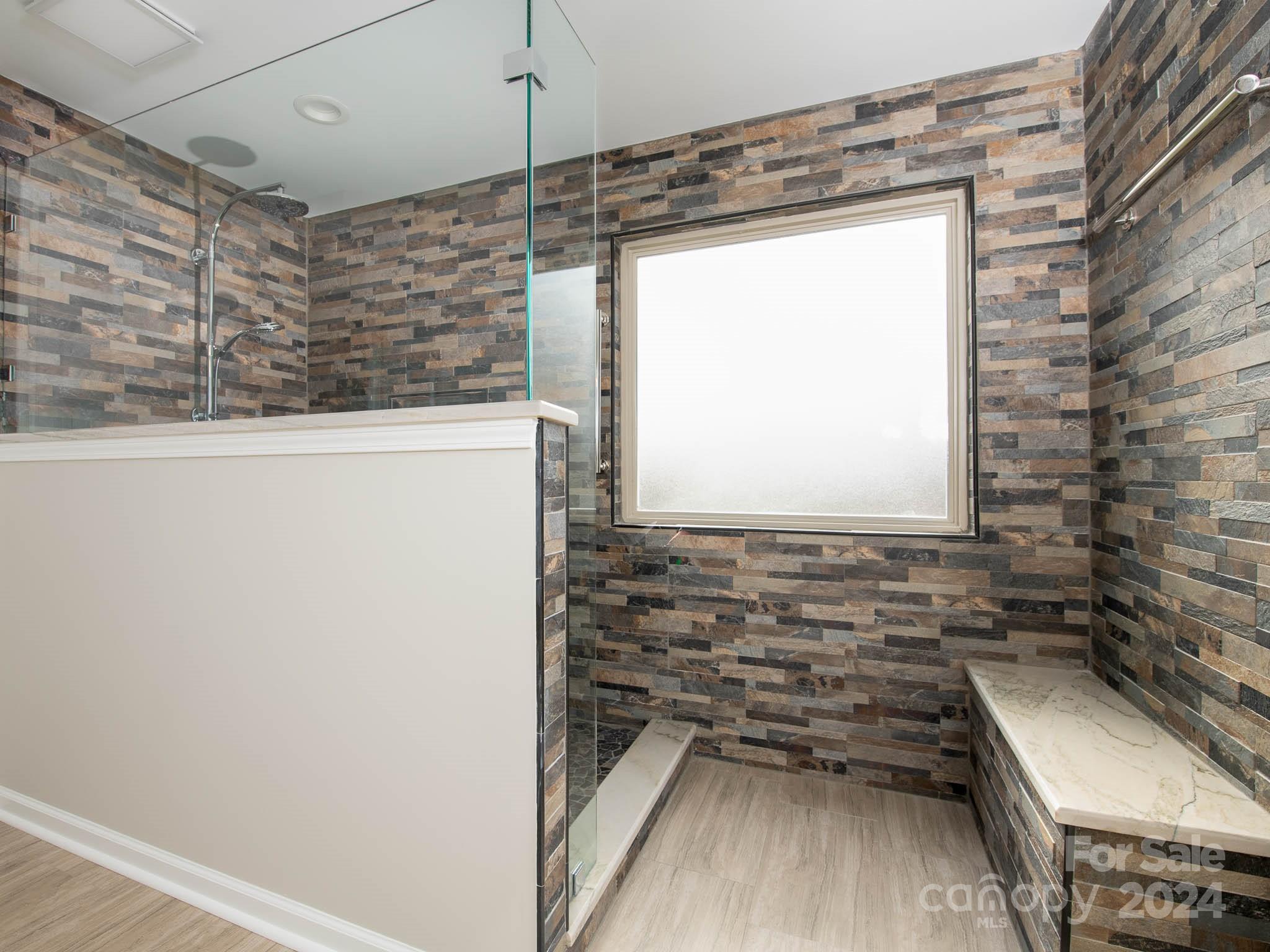 Latta Springs - Residential