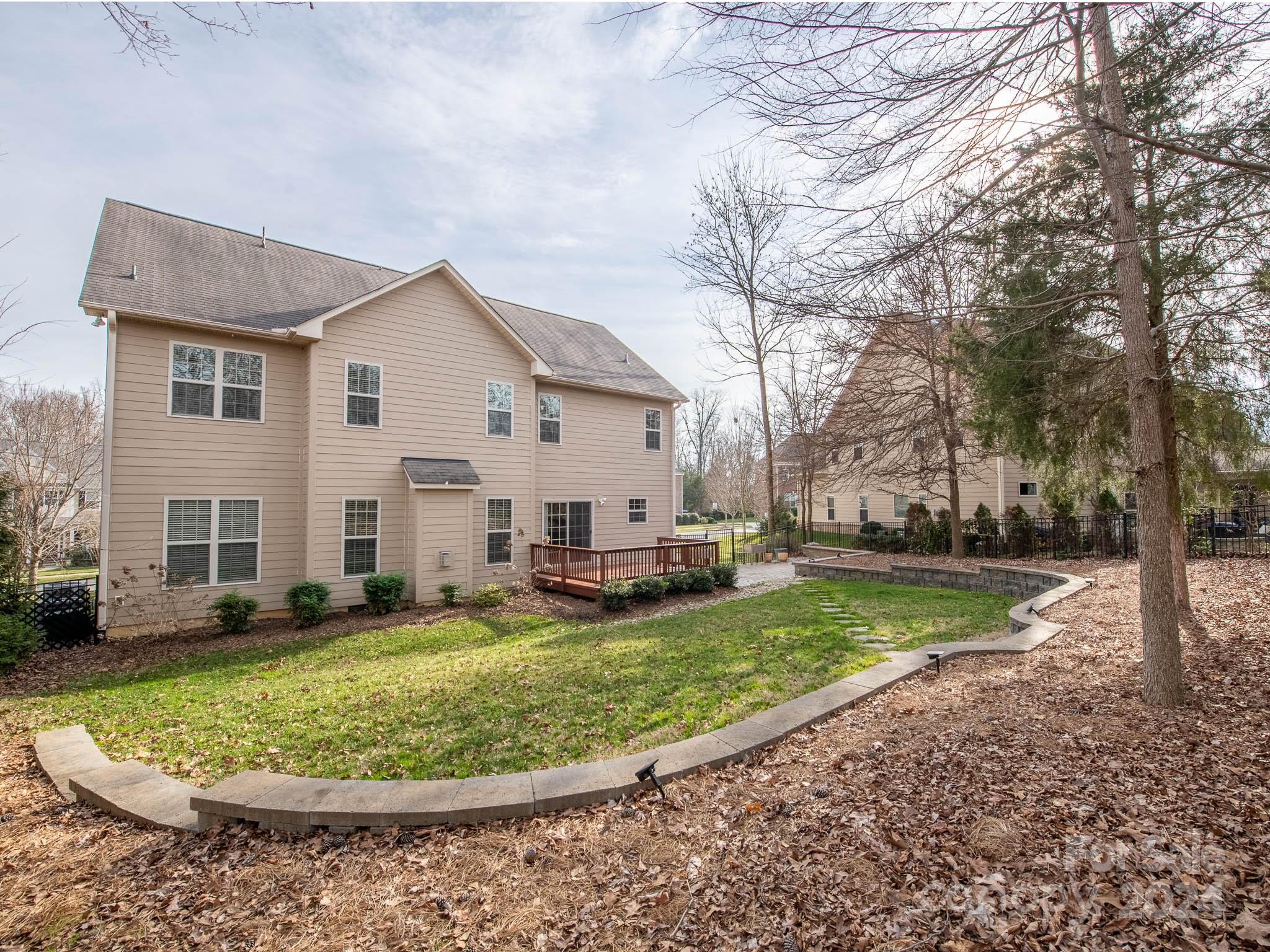 Latta Springs - Residential