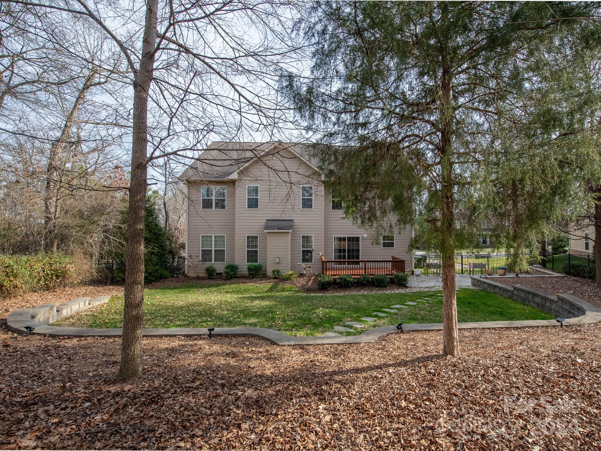 Latta Springs - Residential