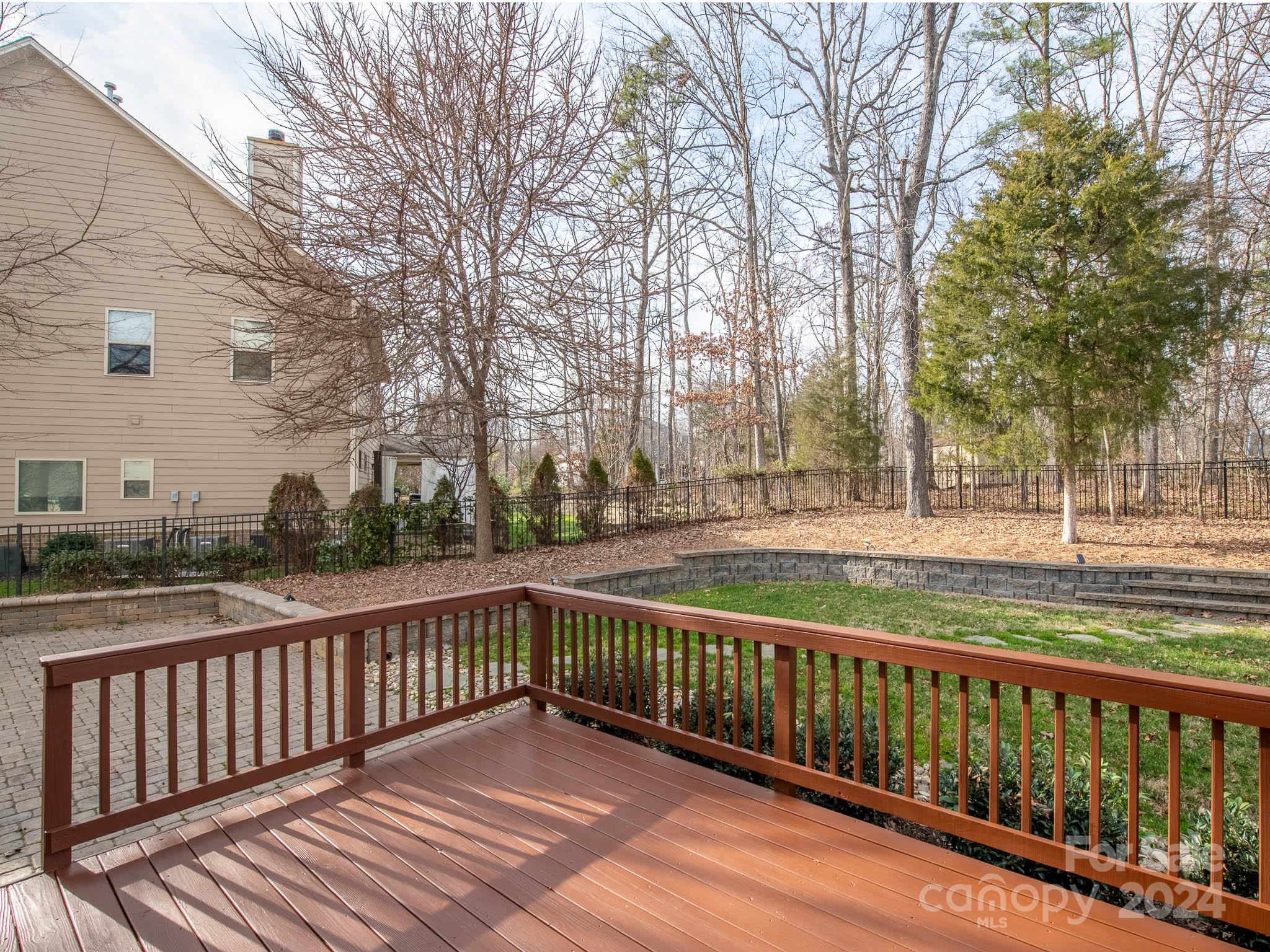 Latta Springs - Residential