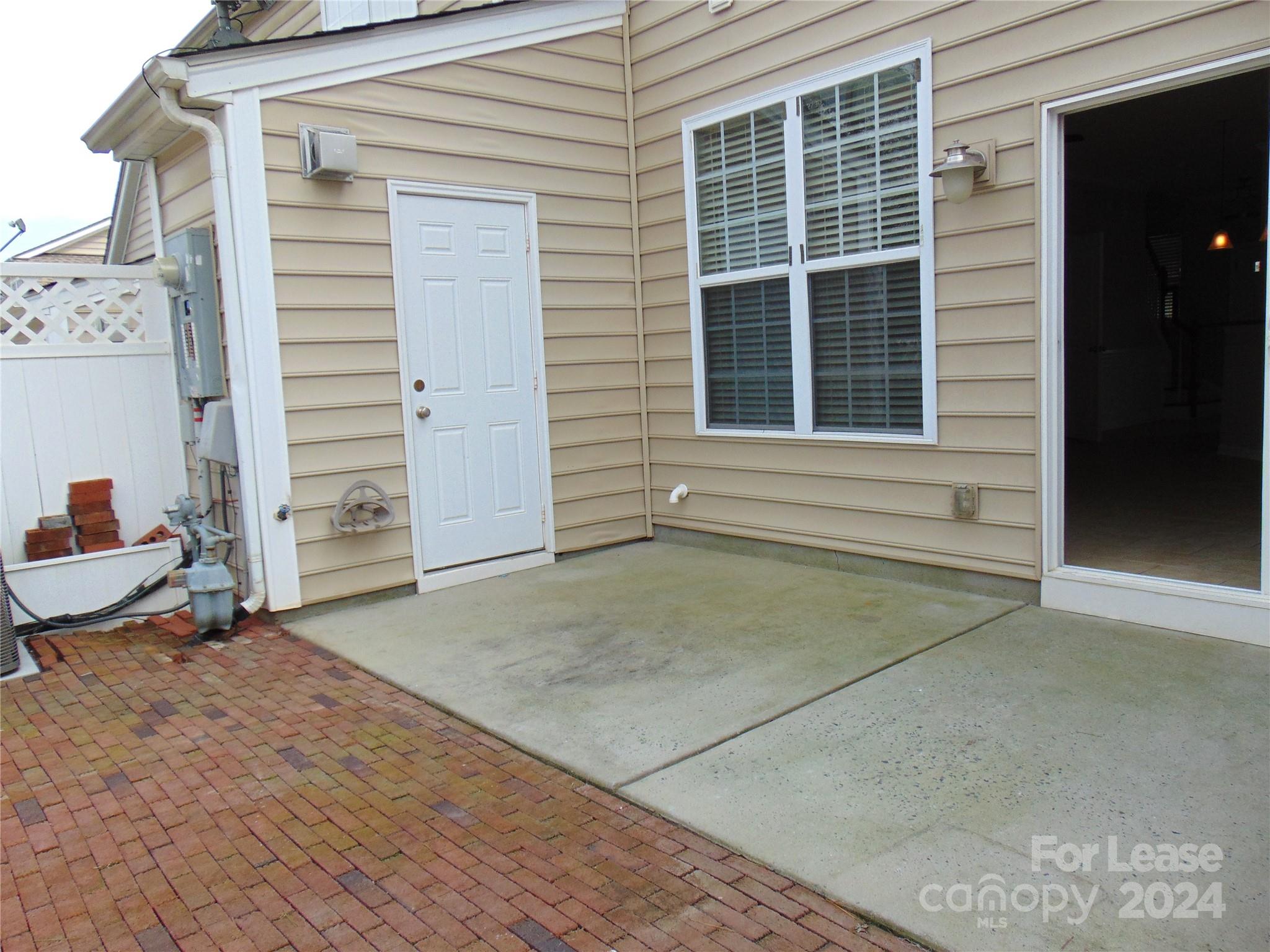 Waters Edge - Residential Lease