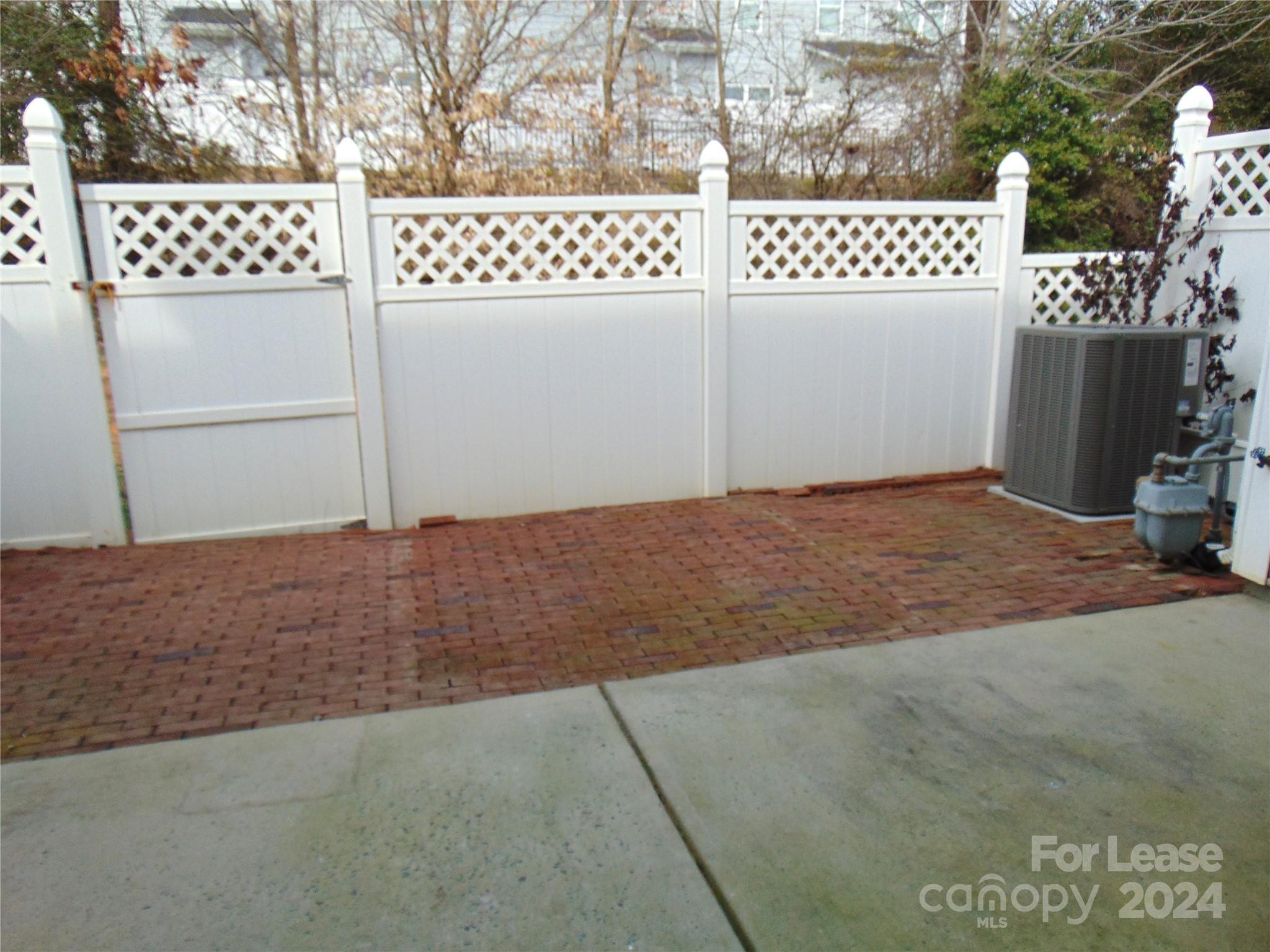 Waters Edge - Residential Lease