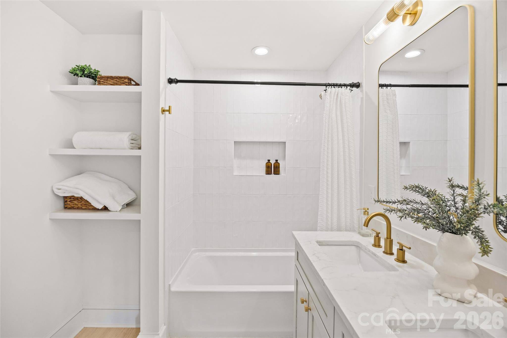 Starmount - Residential