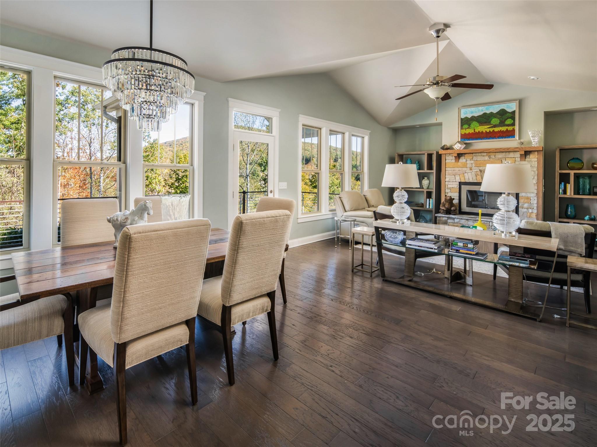 2 Spencer Ridge Court